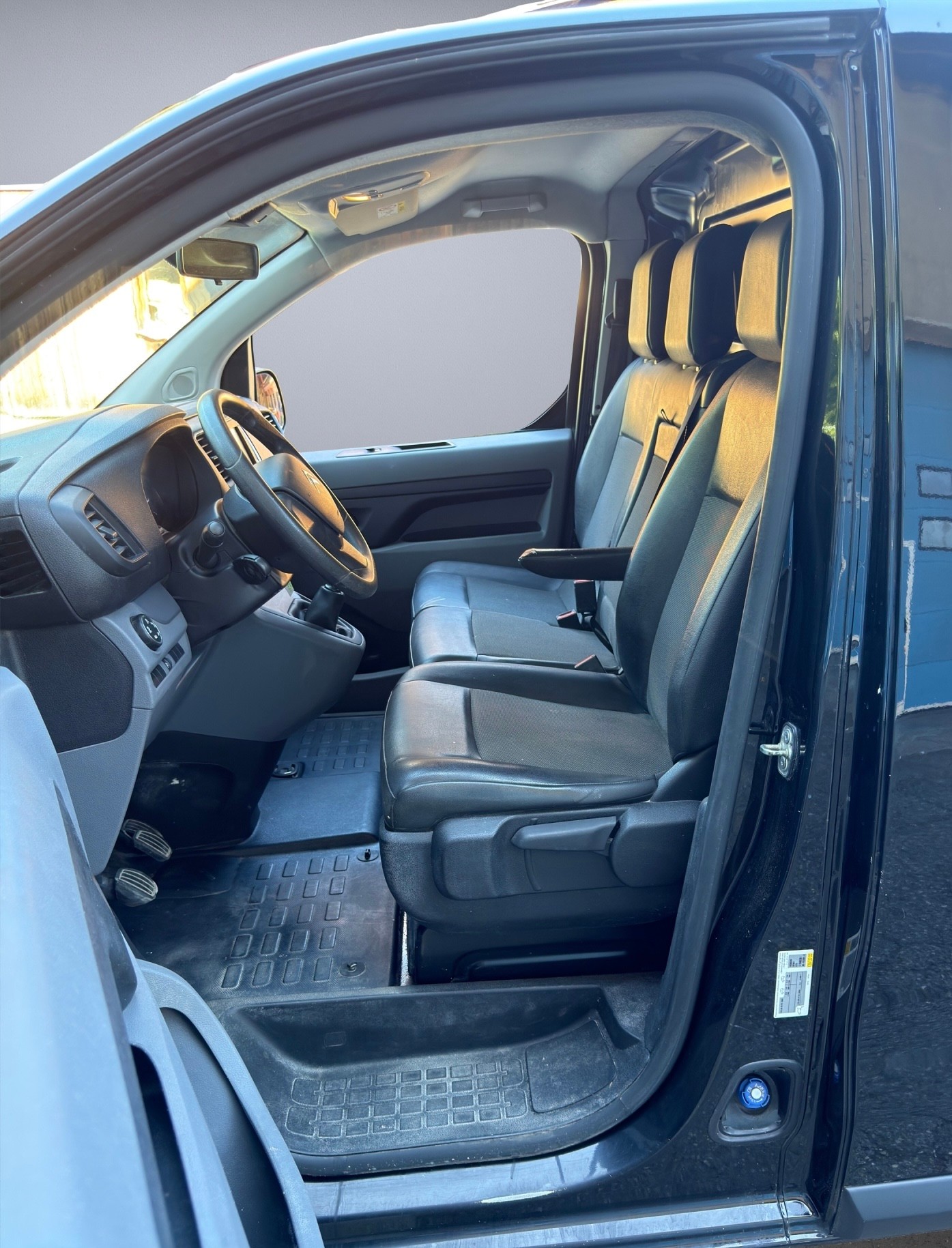 CITROEN Jumpy 2.0 BlueHDi XL Swiss Edition 3 Plätze, 150PS, Navigation, AHK 2.5T-image-10