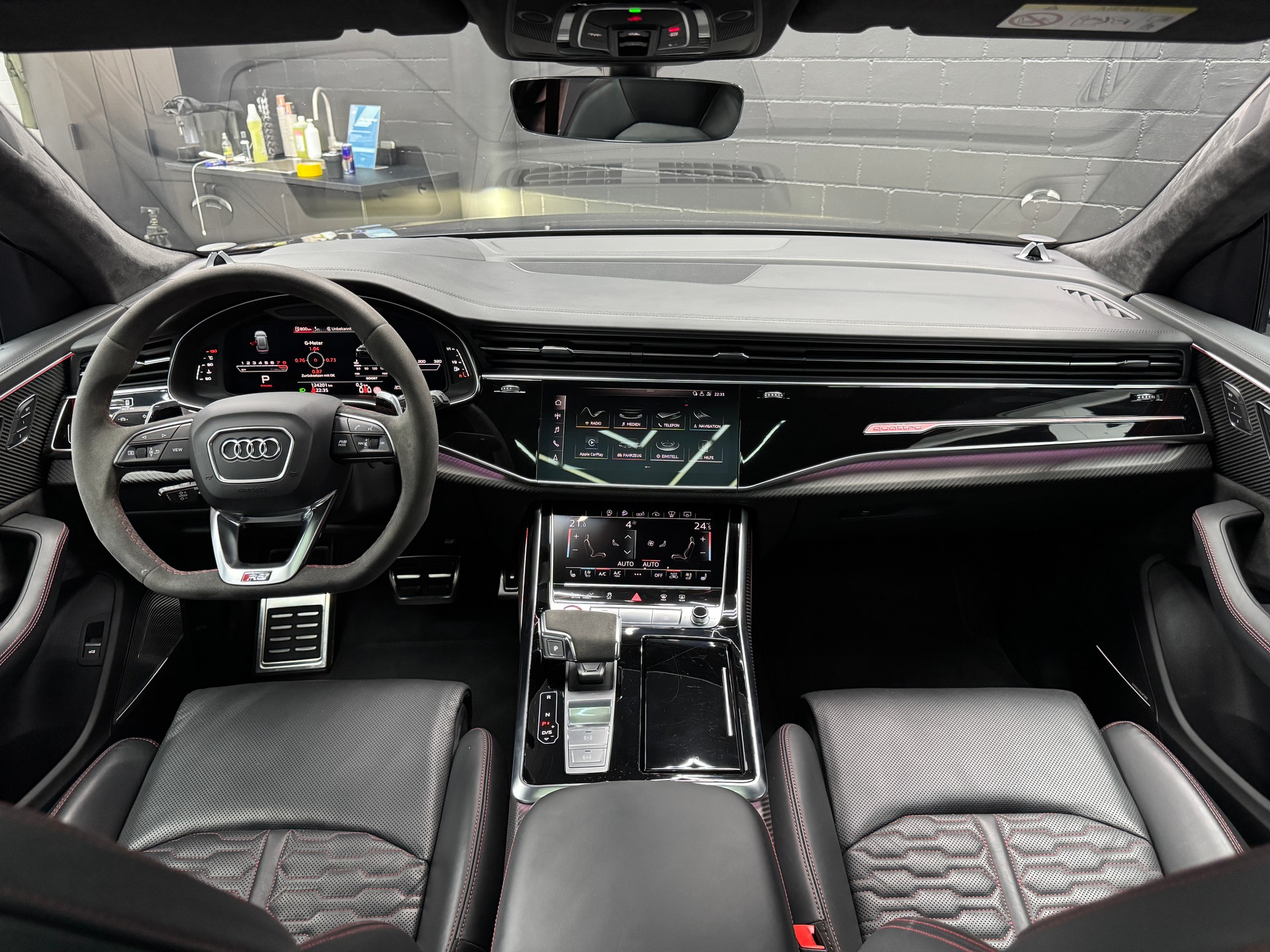 AUDI RSQ8 quattro tiptronic-image-12