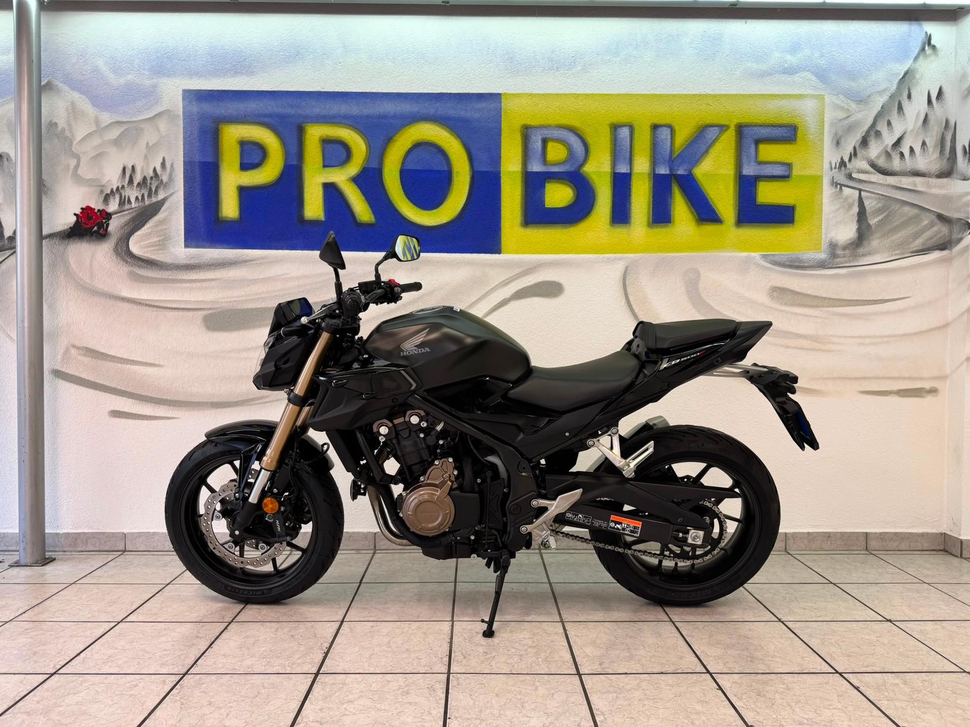 HONDA CB 500 F-image-4