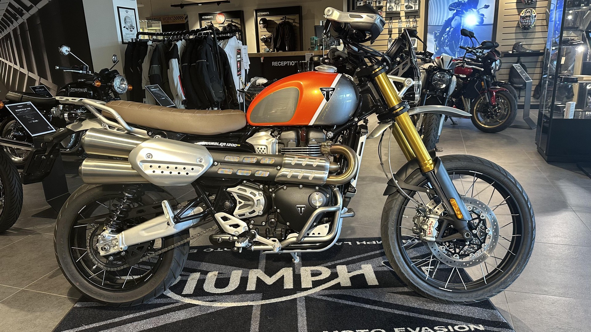 TRIUMPH Scrambler 1200 XE Special Edition-image-0