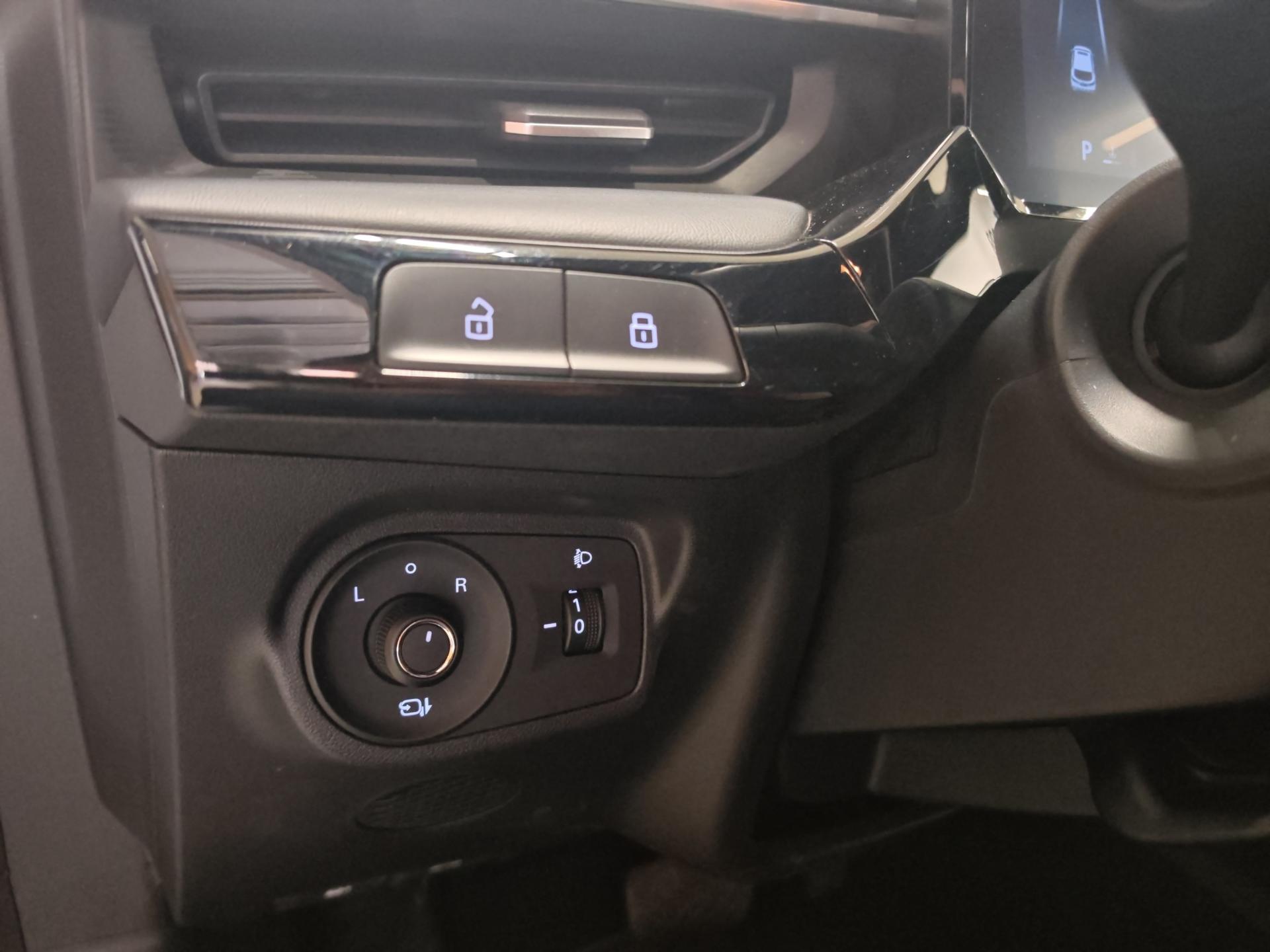 MG 3 1.5 Hybrid Luxury Aut.-image-17