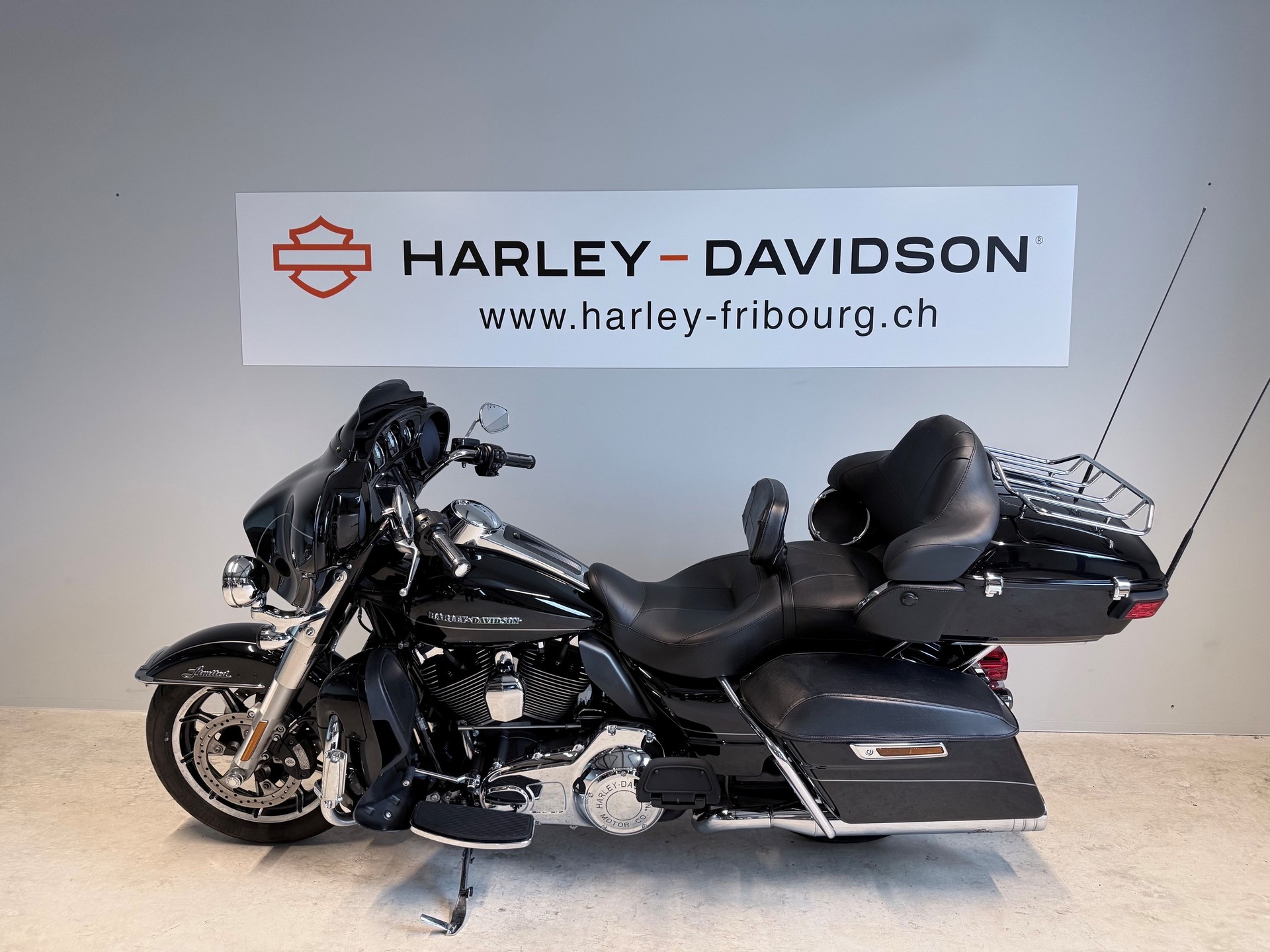 HARLEY-DAVIDSON FLHTK Electra Glide Ultra Limited-image-2