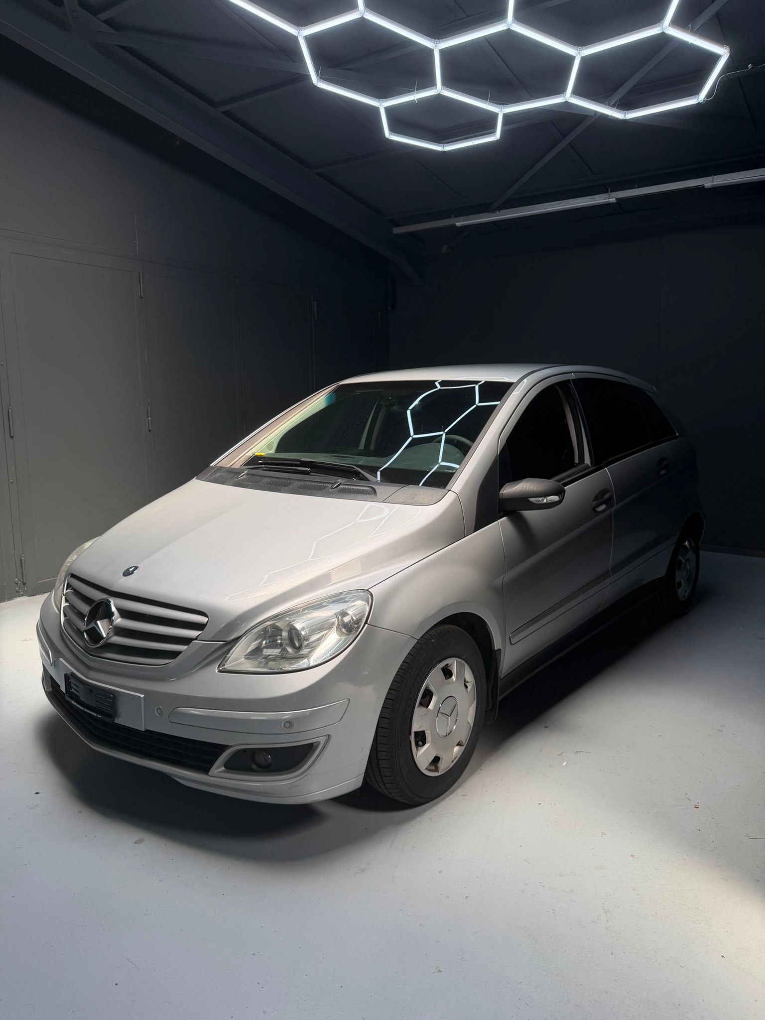 MERCEDES-BENZ B 170