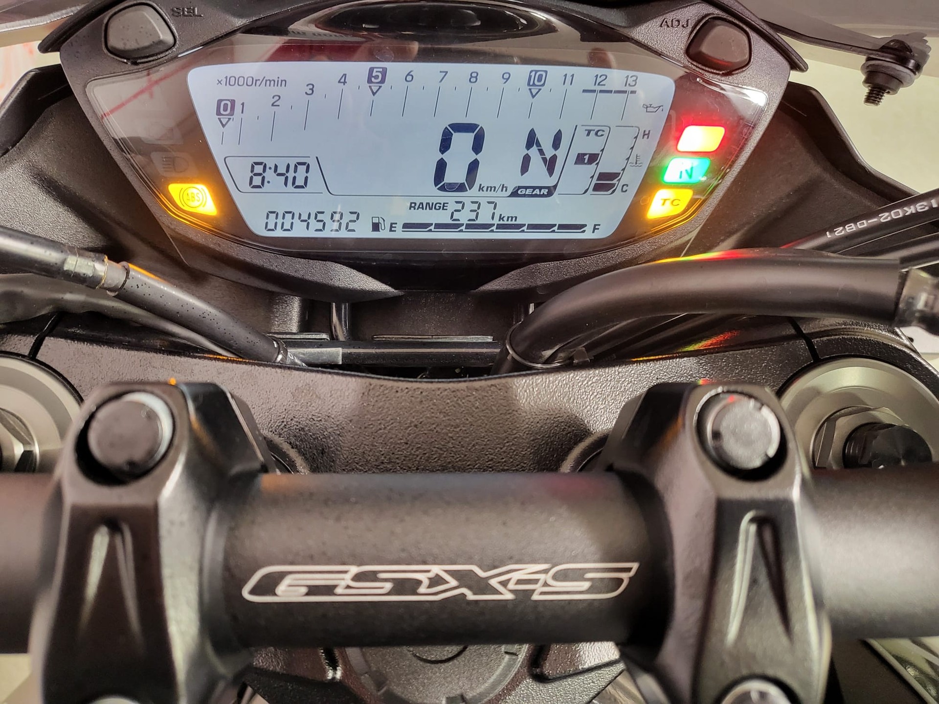 SUZUKI GSX-S 750 EVO 3-image-3