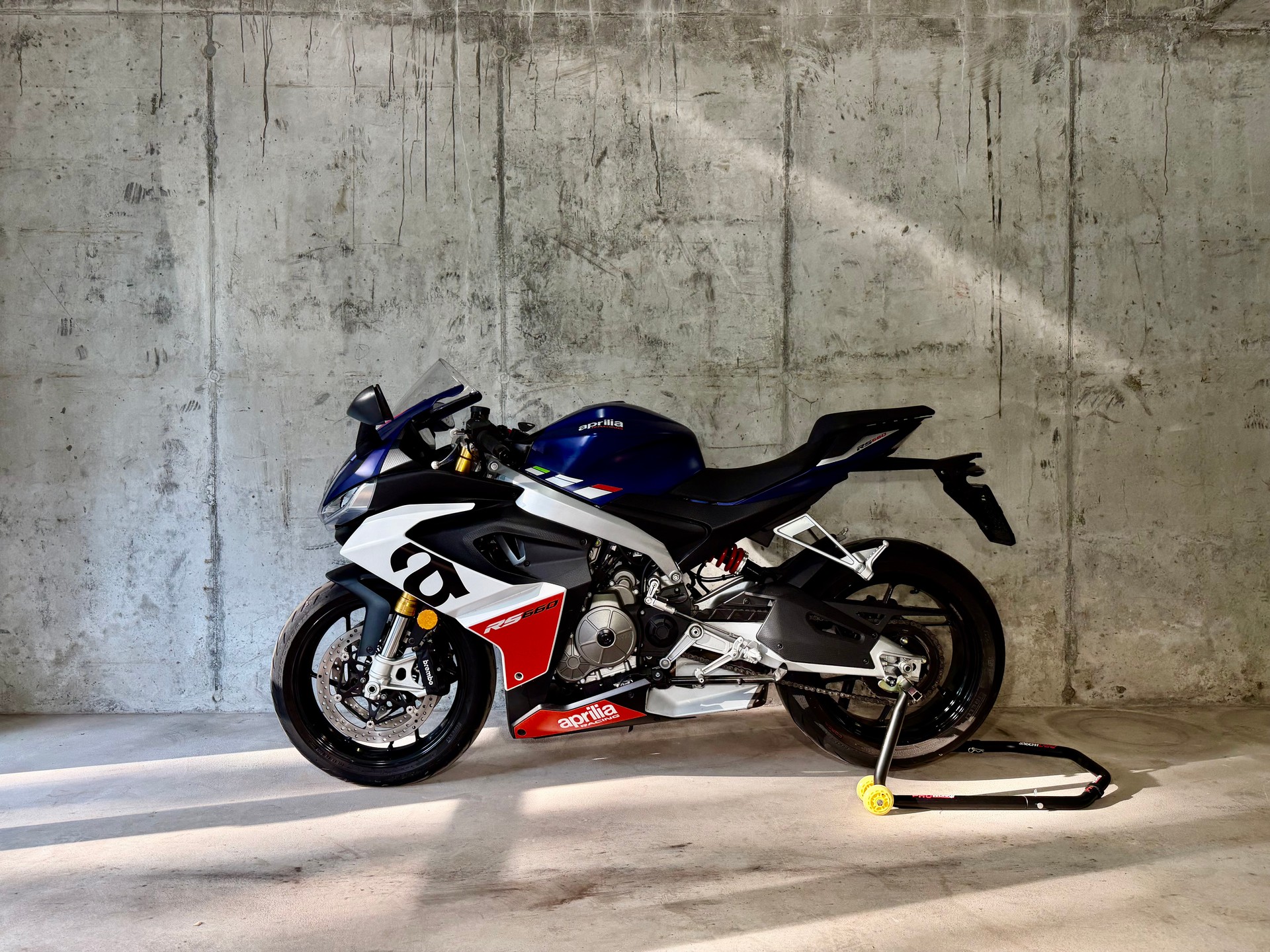 APRILIA RS 660-image-2
