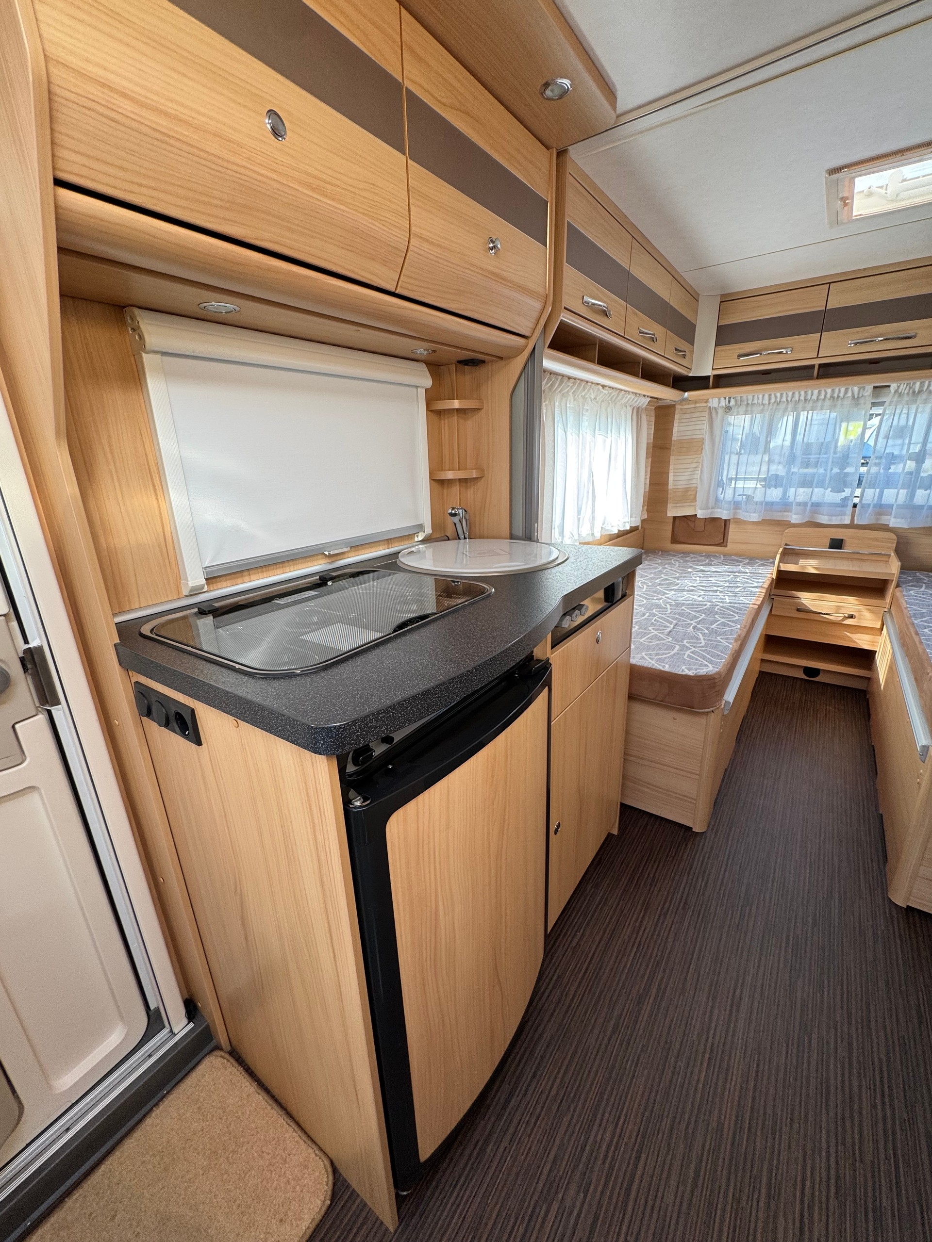 SUNLIGHT Capron C520 - Mover - 2 x Einzel Längsbett - 2 x Vorzeit Winter & Sommer-image-10