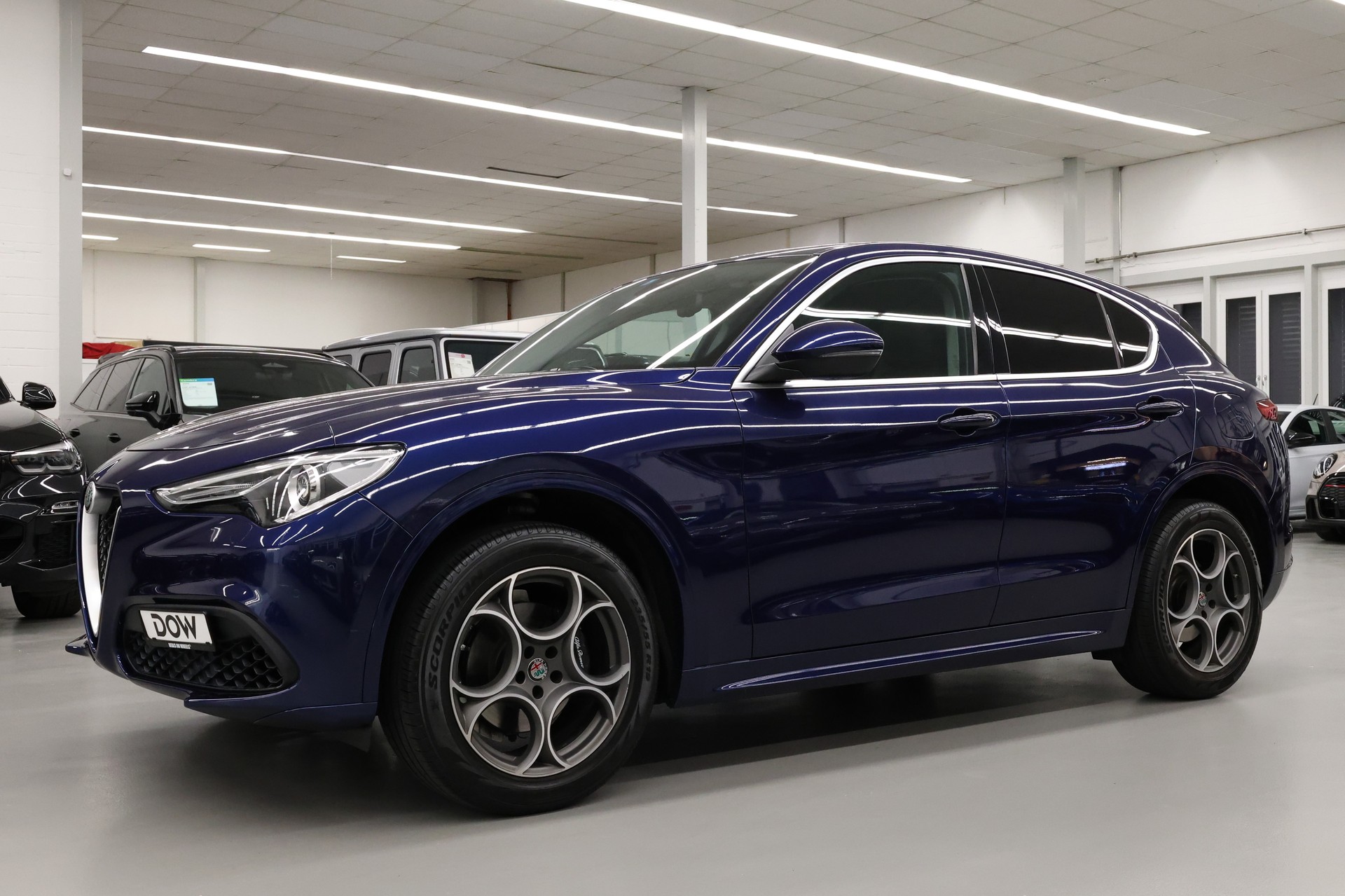 ALFA ROMEO Stelvio 2.0 Q4 280 Sport-showroom-element-3