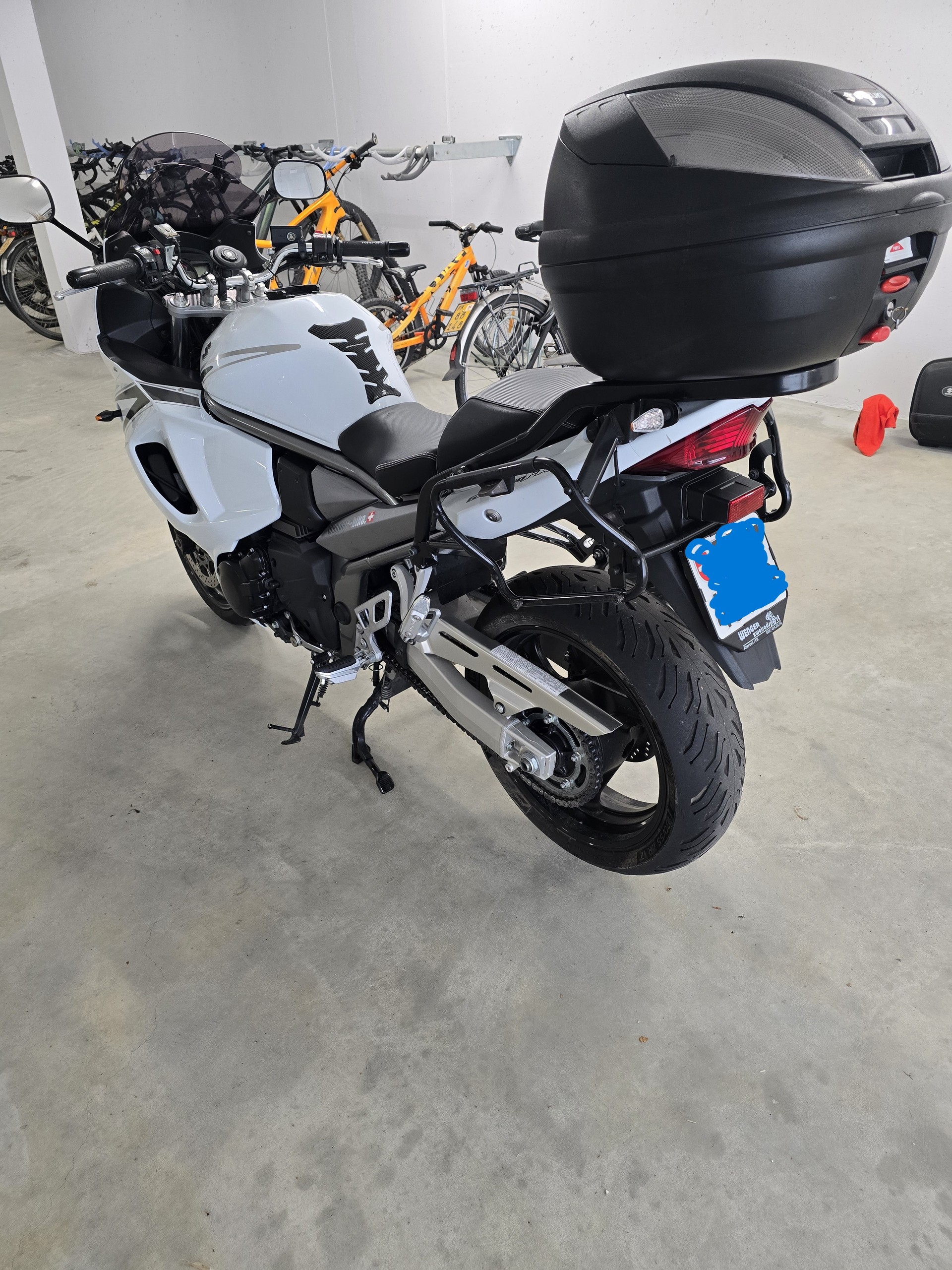 SUZUKI GSX 1250 F ABS-image-3
