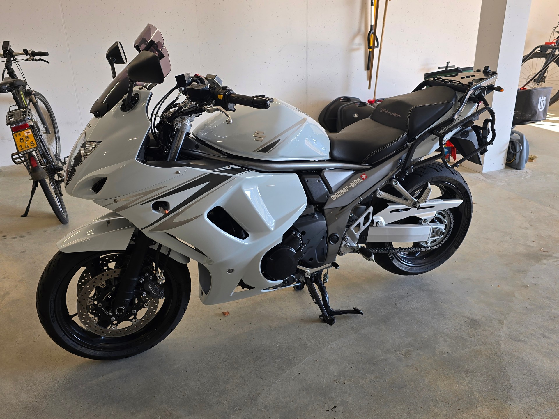 SUZUKI GSX 1250 F ABS-image-6