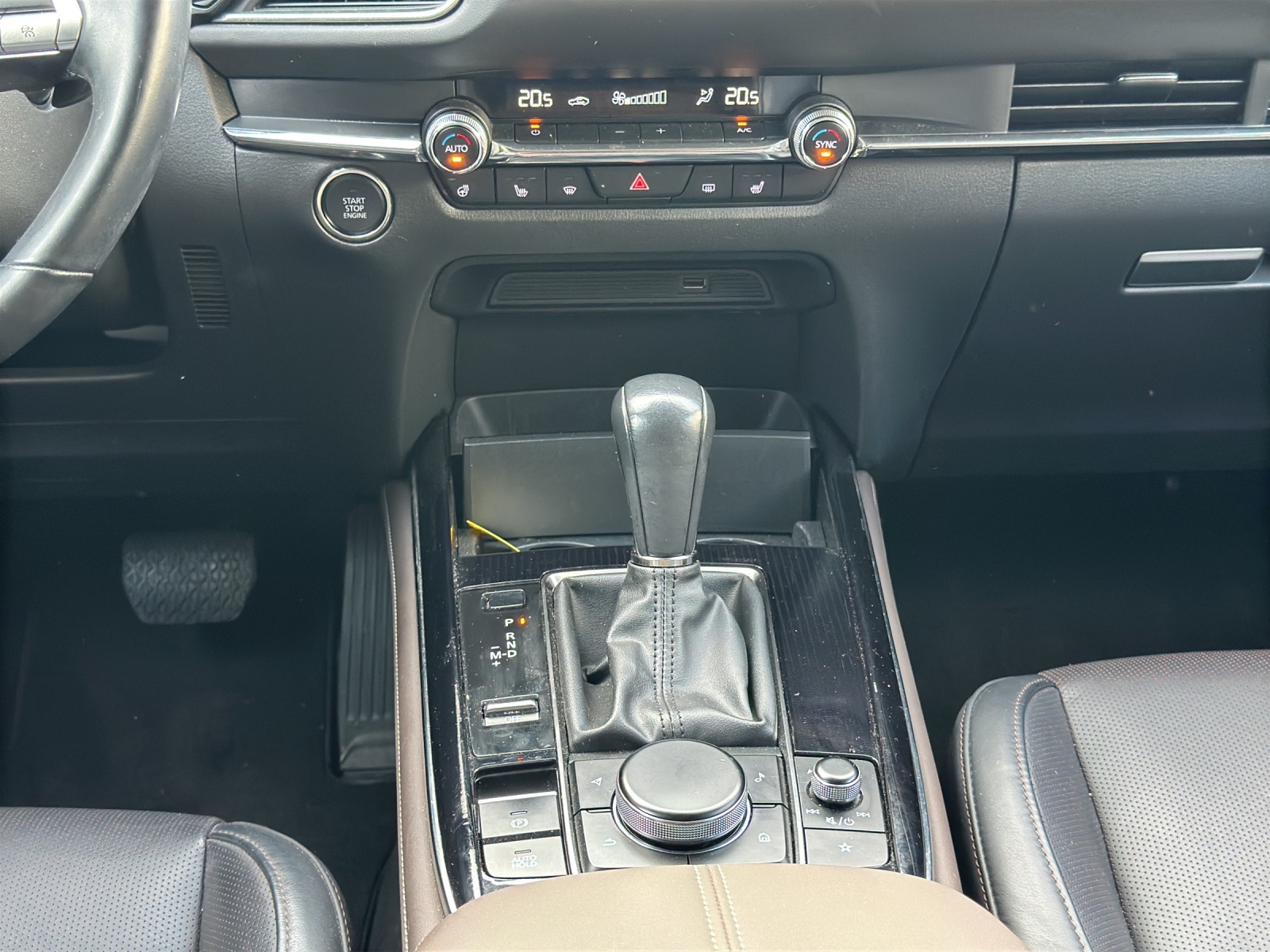 MAZDA CX-30 SKYACTIV-X M Hybrid 180 Revolution AWD Automat-image-13