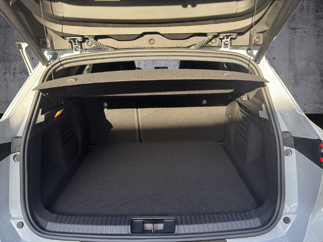 RENAULT Symbioz esprit Alpine mild hybrid 140 EDC-image-8