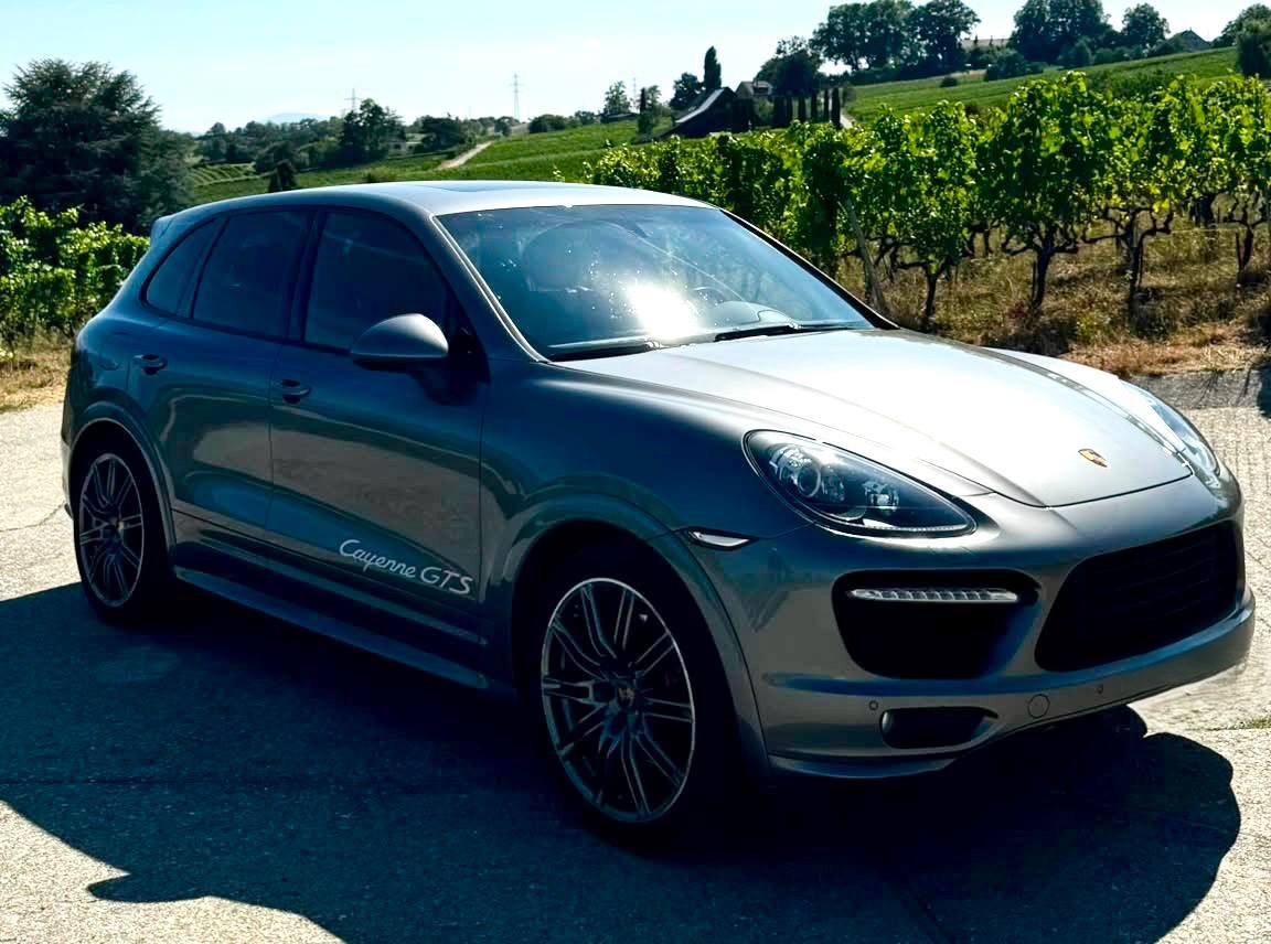 PORSCHE Cayenne GTS-image-3
