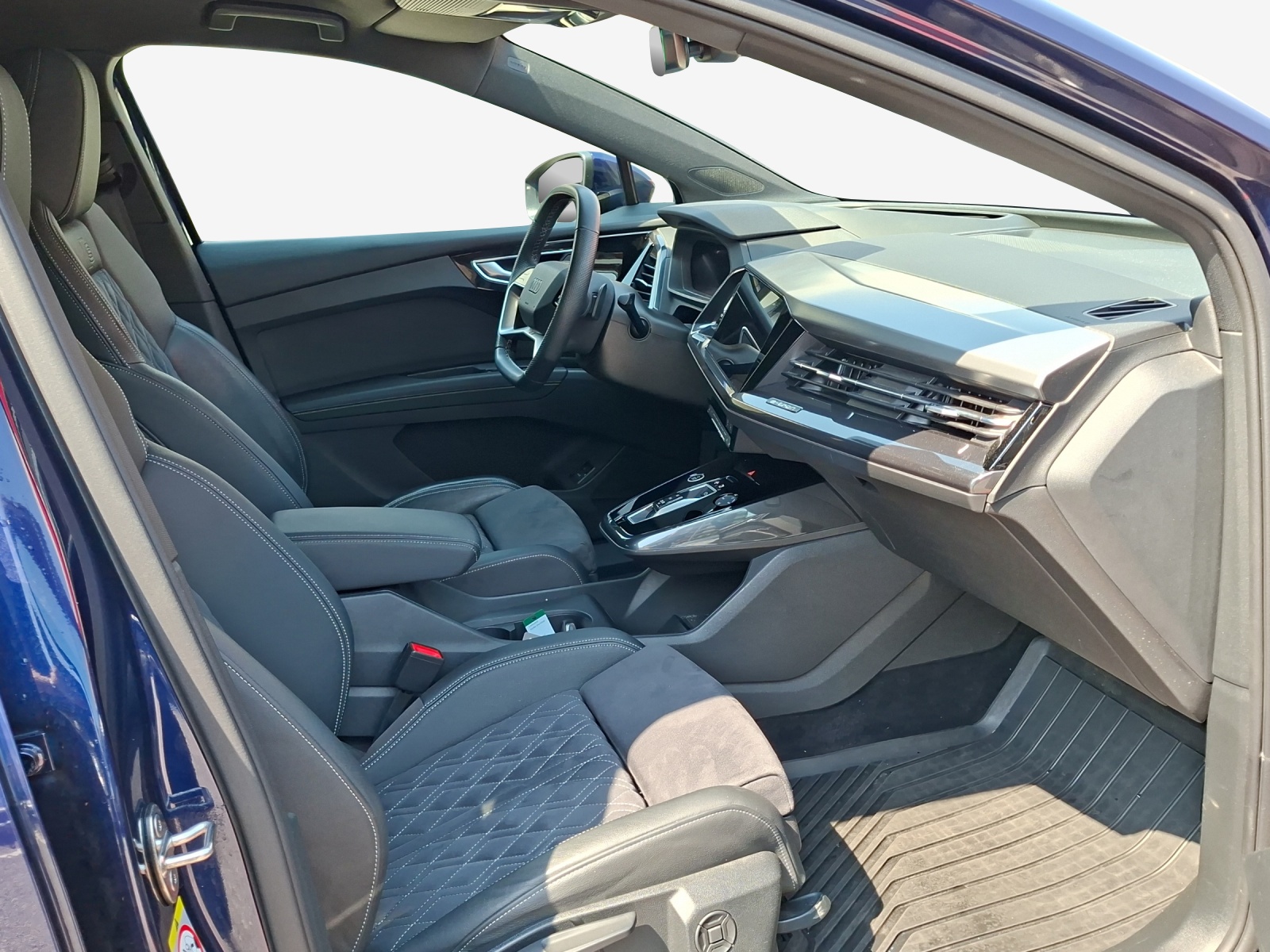 AUDI Q4 Sportback e-tron 50 quattro-image-15