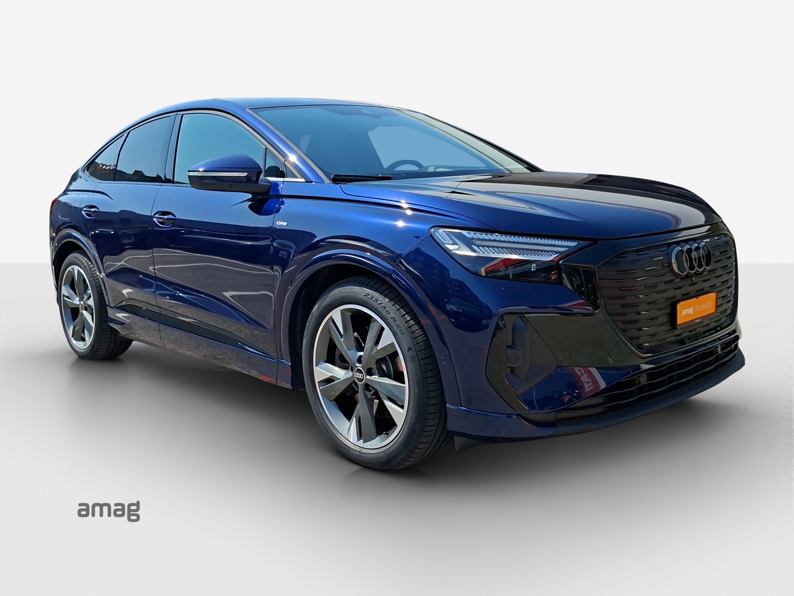 AUDI Q4 Sportback e-tron 50 quattro-image-6