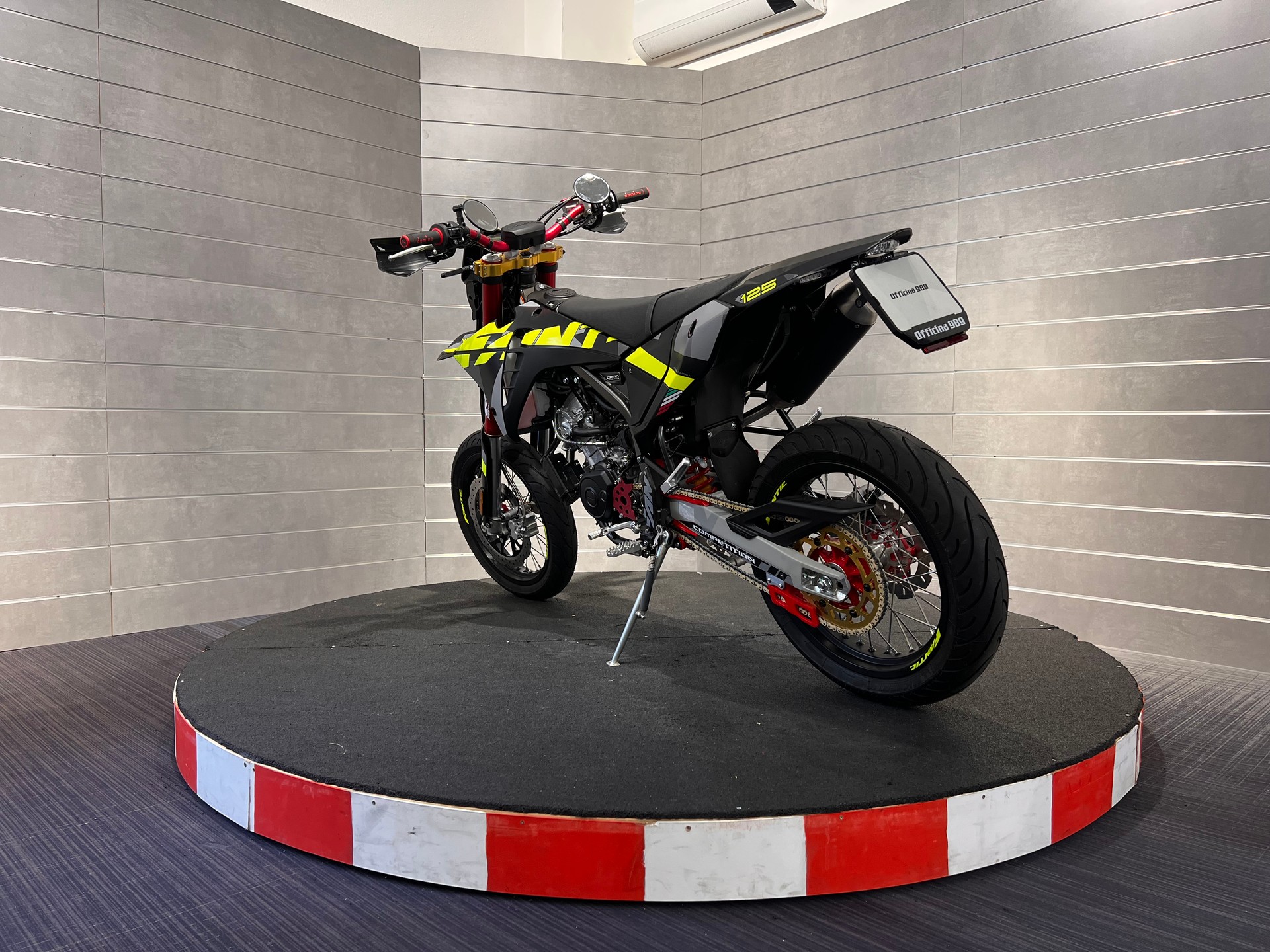 FANTIC Competition-image-3