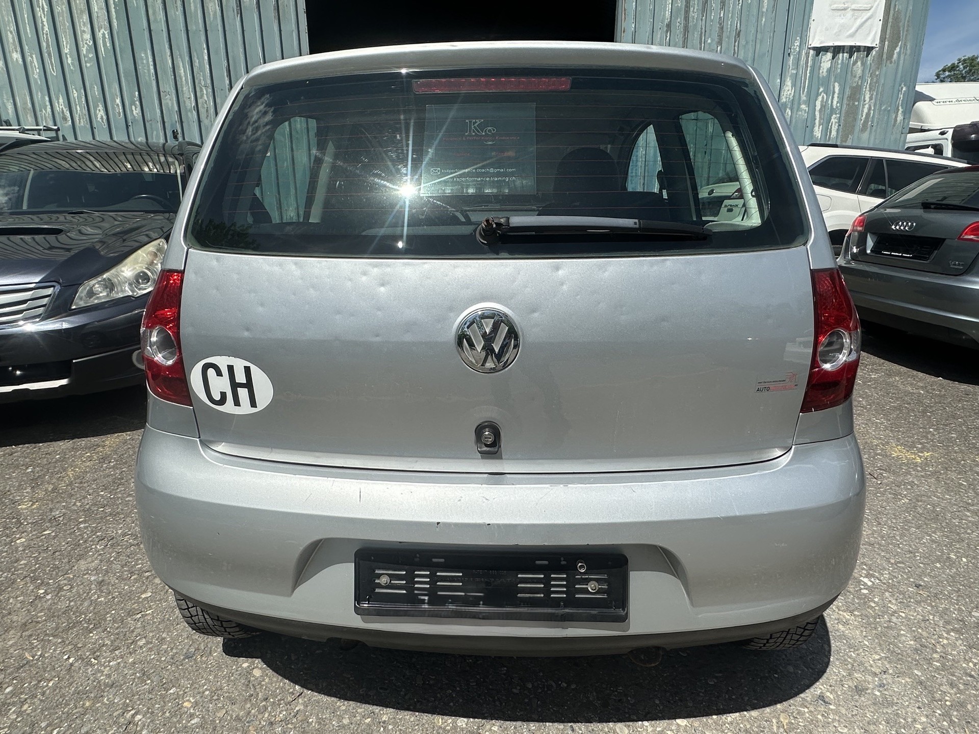 VW Fox 1.2-showroom-element-3