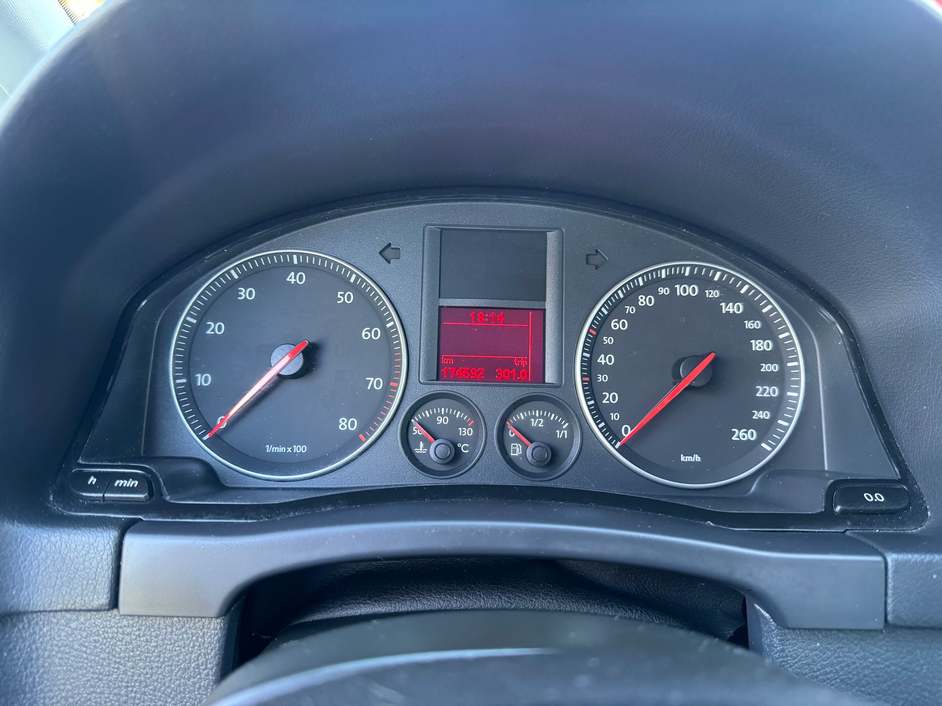 VW Golf Plus 1.6 FSI Comfortline-image-17