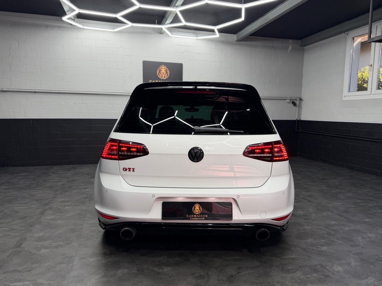 VW Golf 2.0 TSI GTI Clubsport DSG | CH-Auto | KW Tiefergelegt | Remus Auspuff | Rückfahrkamera | ACC-image-9
