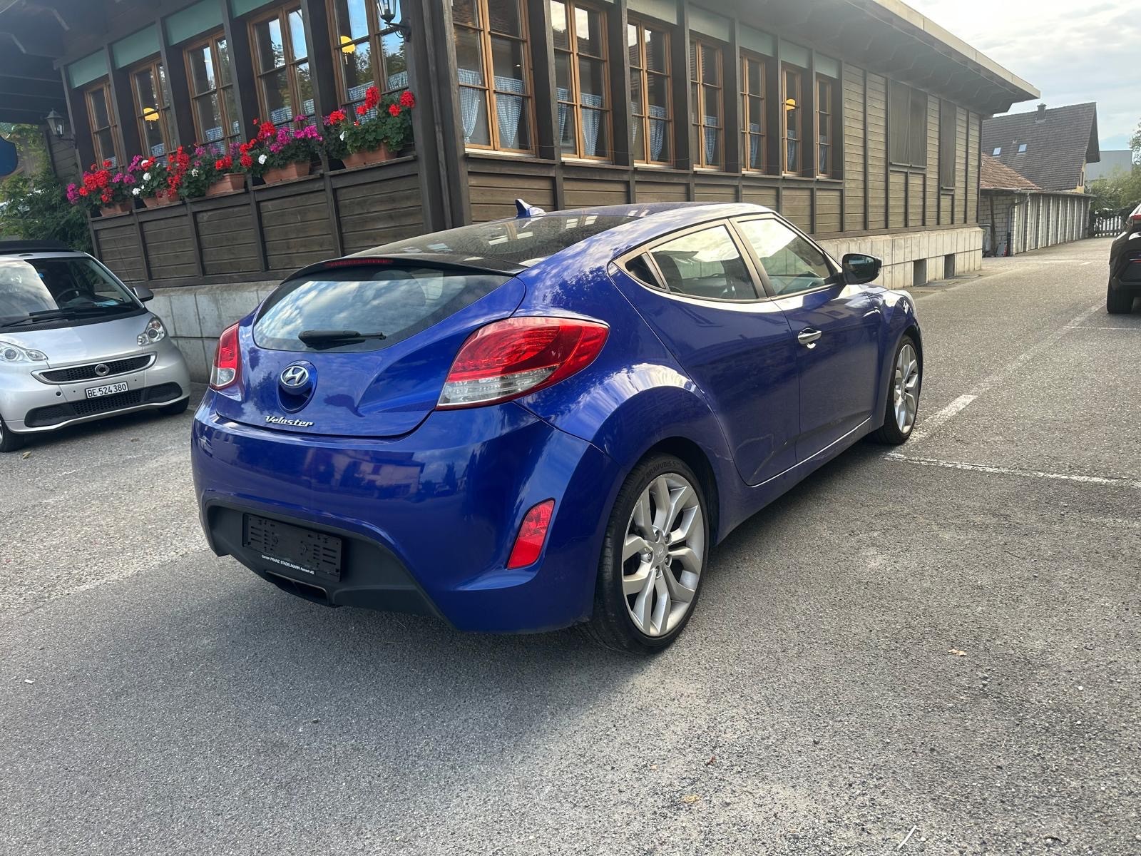 HYUNDAI Veloster 1.6 GDI-showroom-element-3