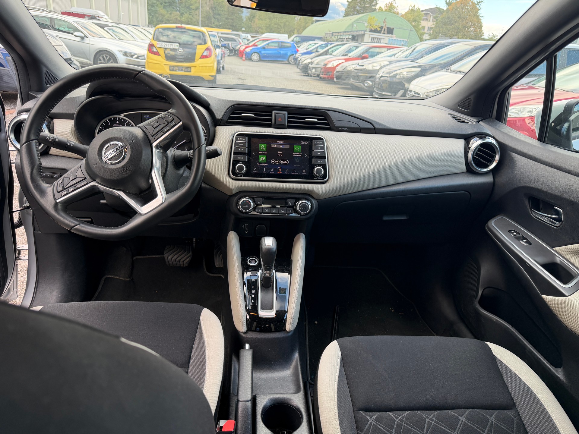 NISSAN Micra IG-T 100 acenta Xtronic-image-13