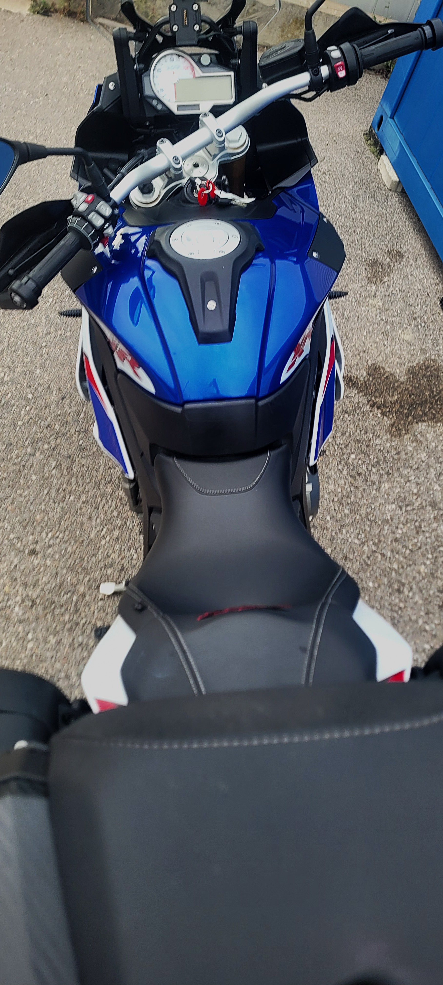 BMW S 1000 XR ABS-image-4