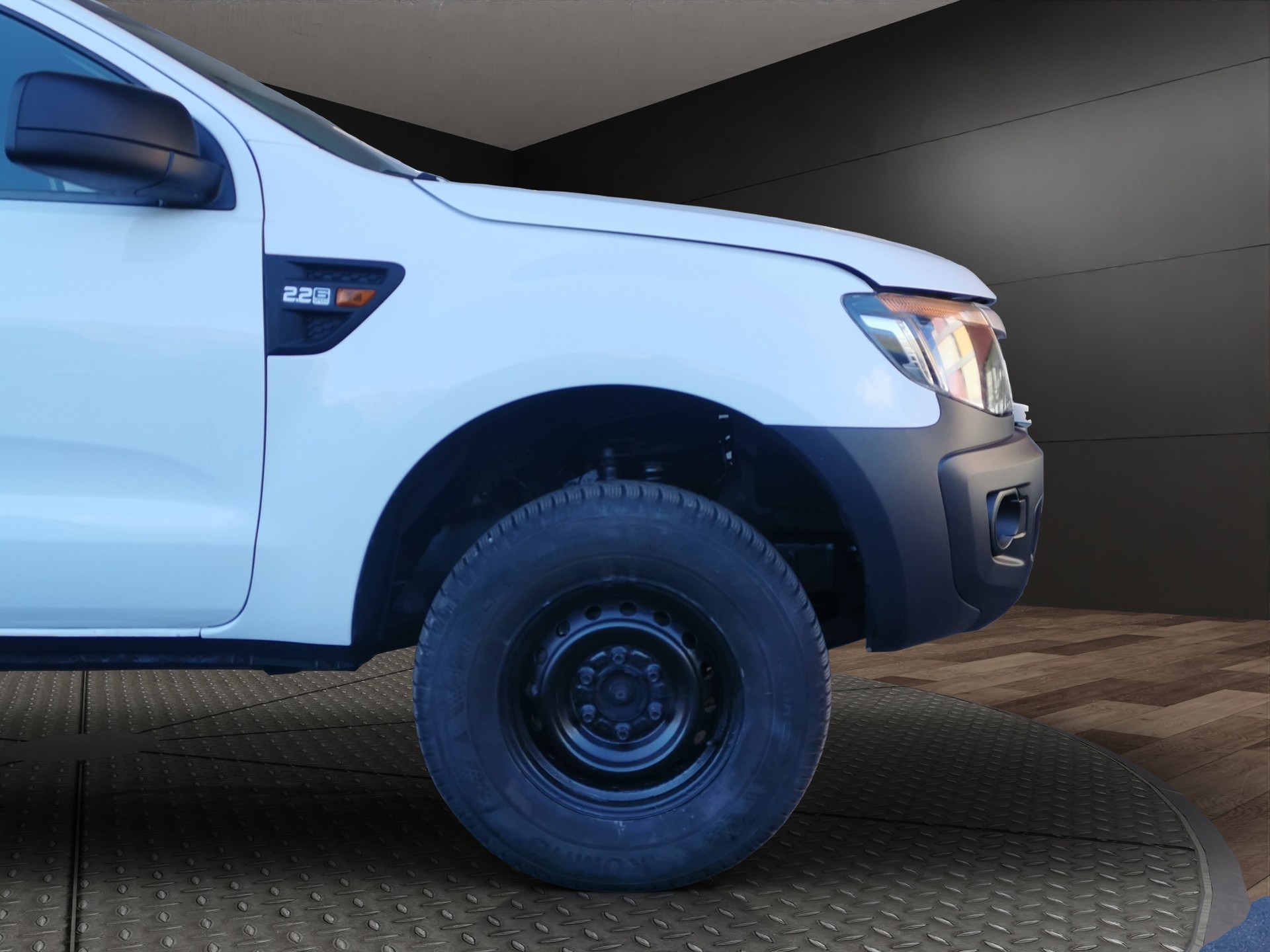 FORD Ranger XL 2.2 TDCi 4x4-showroom-element-3