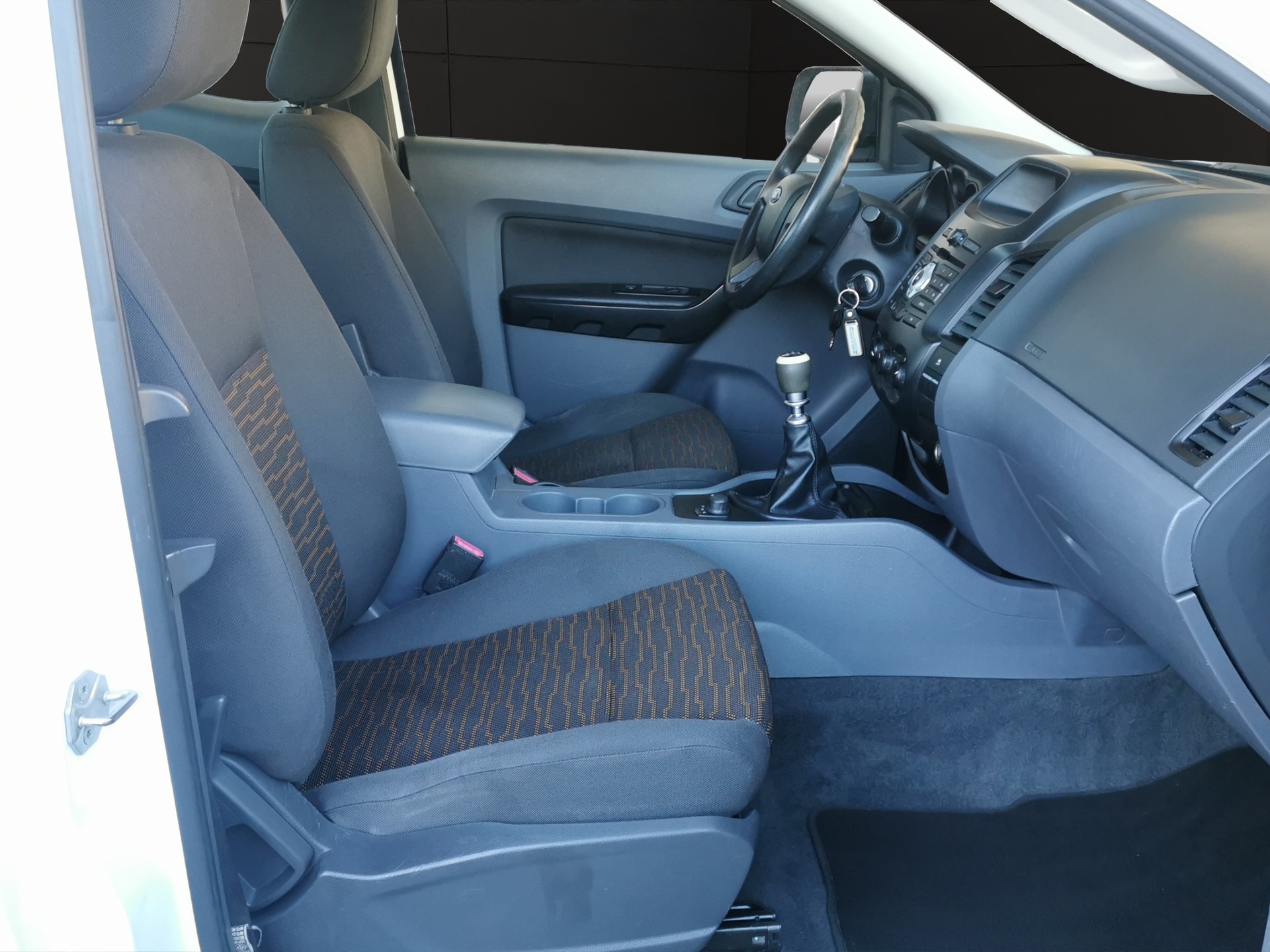 FORD Ranger XL 2.2 TDCi 4x4-image-15