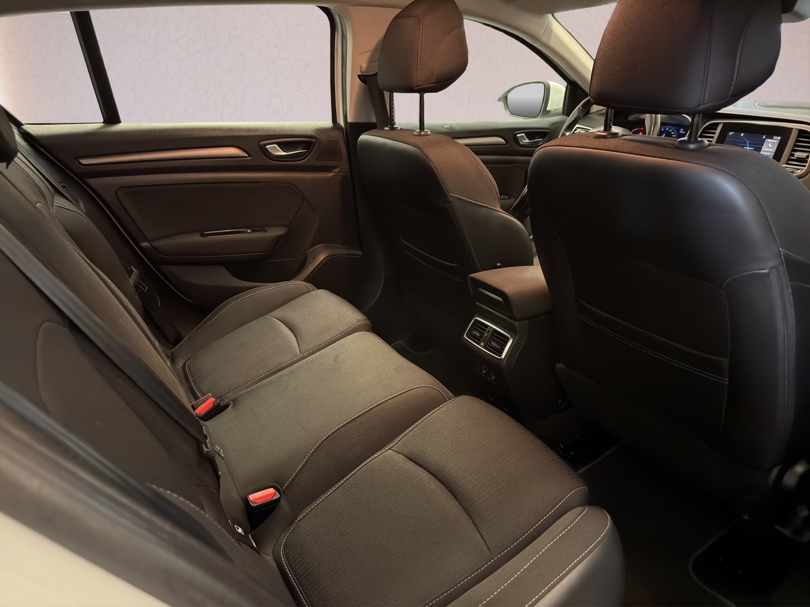 RENAULT Mégane Grandtour 1.5 dCi Business EDC-image-16