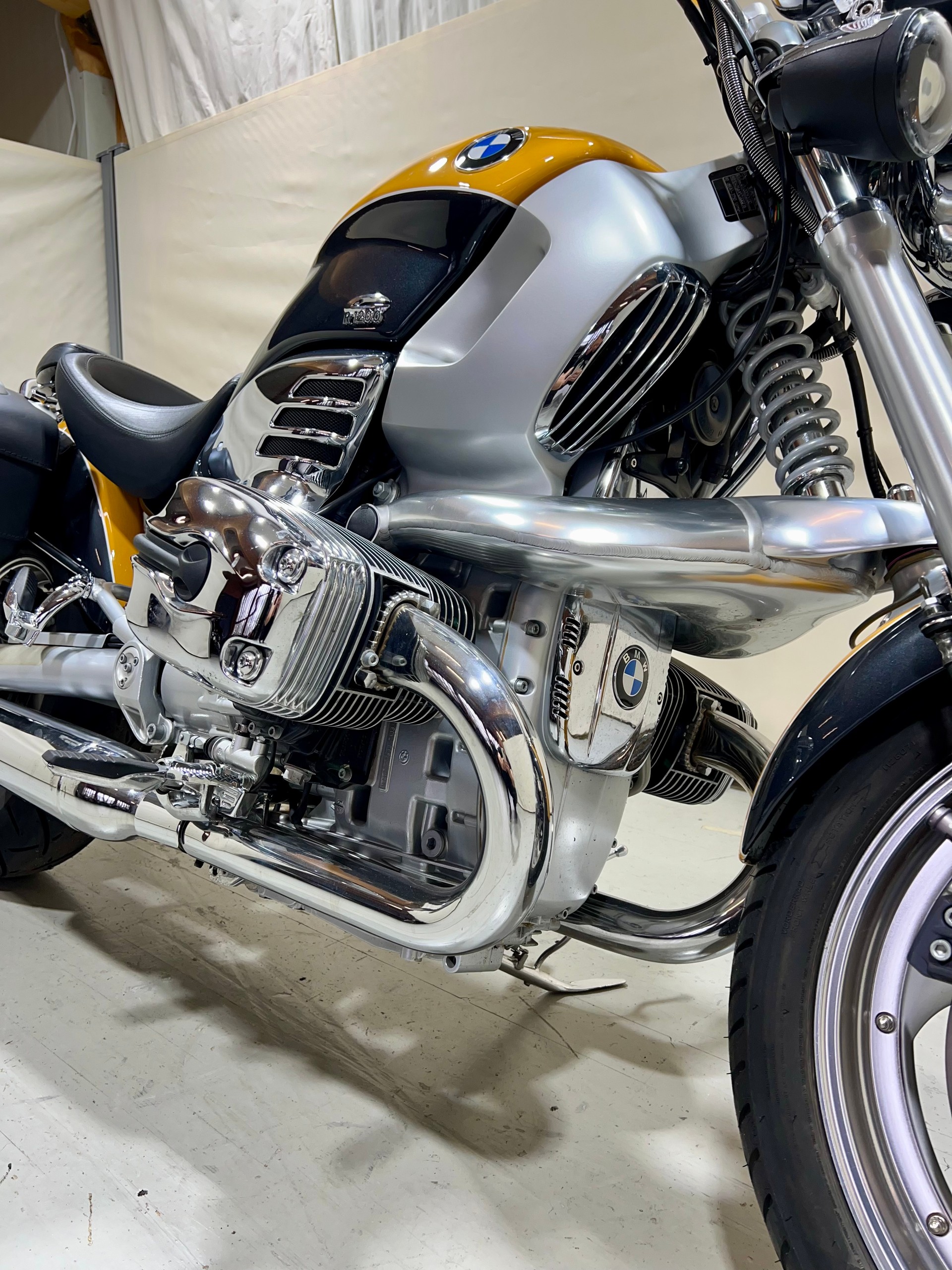 BMW R 1200 C Independent-image-11