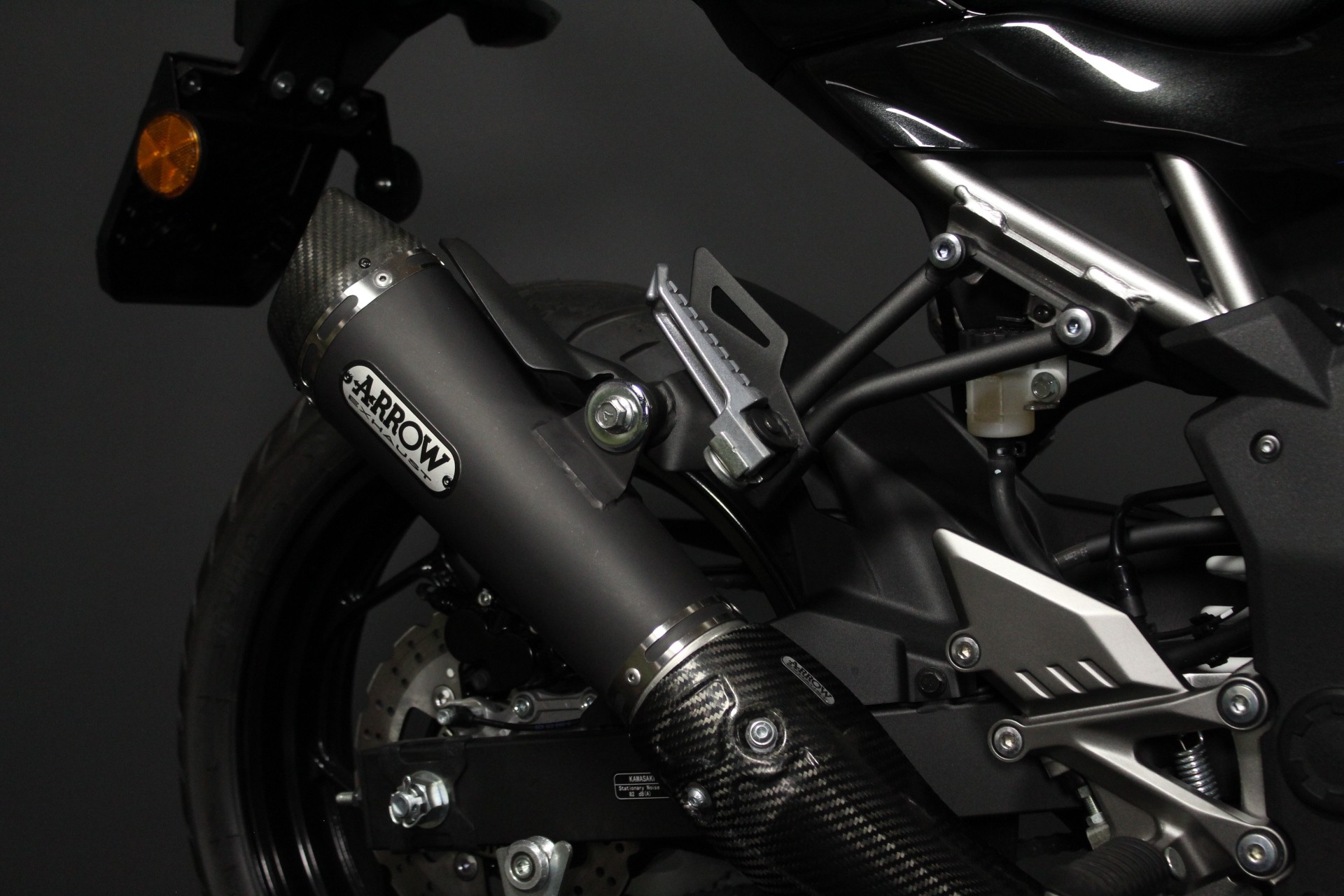 KAWASAKI Z 125 Arrow *Black Edition*-image-3