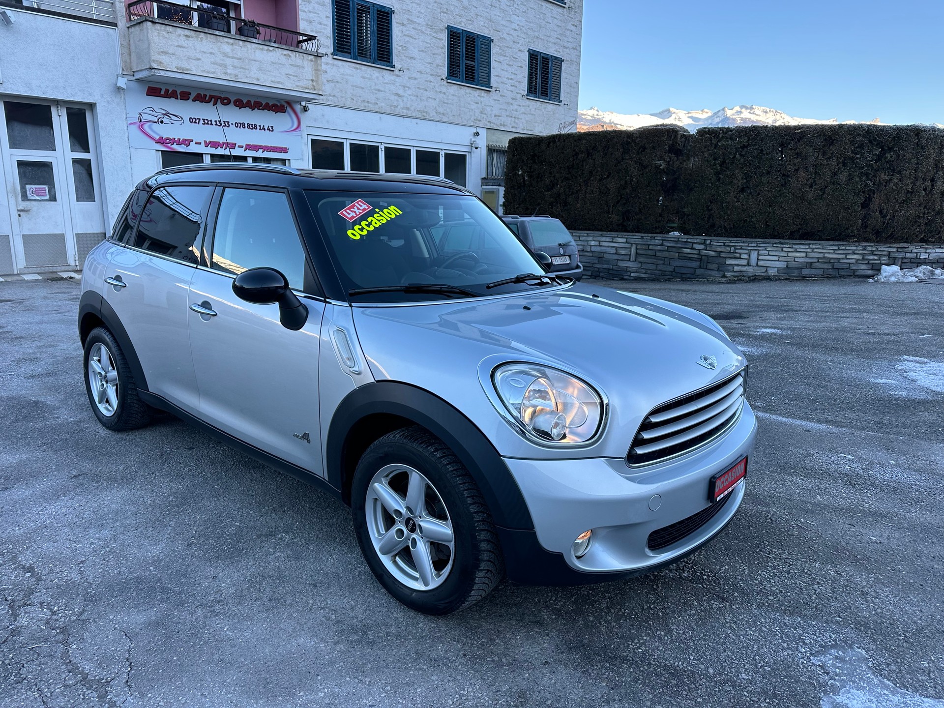 MINI Mini Countryman Cooper D ALL4-image-2