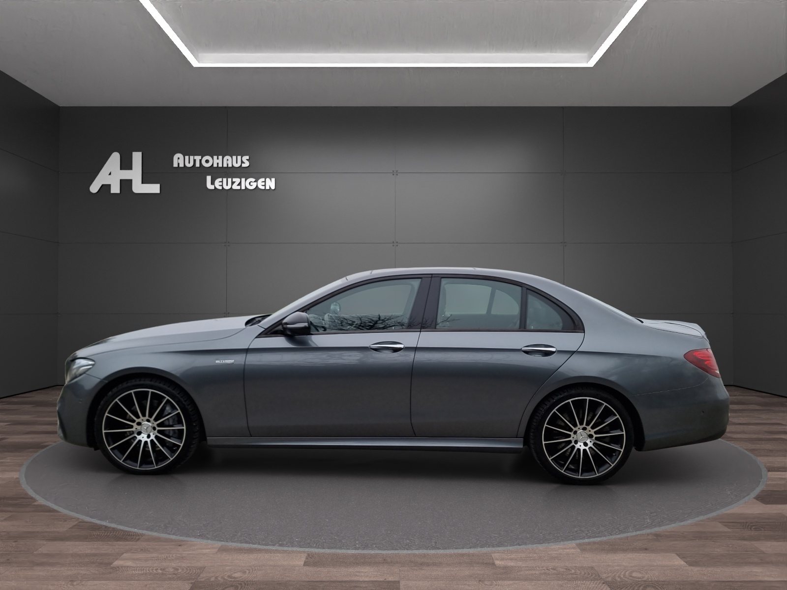 MERCEDES-BENZ E 43 AMG 4Matic 9G-Tronic-image-1
