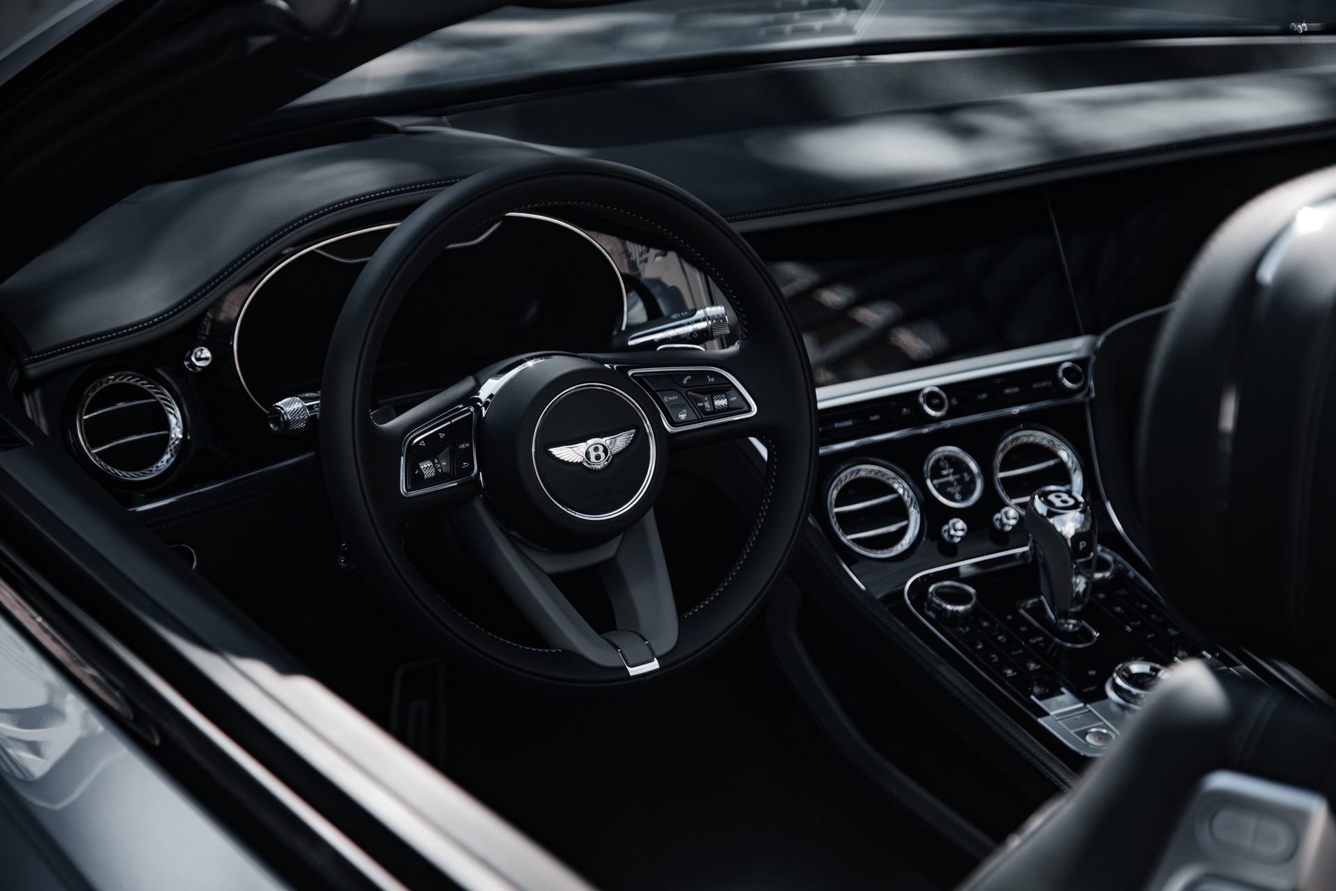 BENTLEY Continental GTC 6.0 W12 Speed-image-11