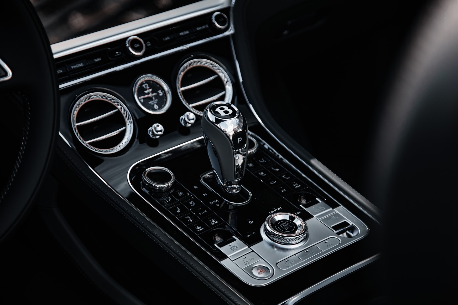 BENTLEY Continental GTC 6.0 W12 Speed-image-12