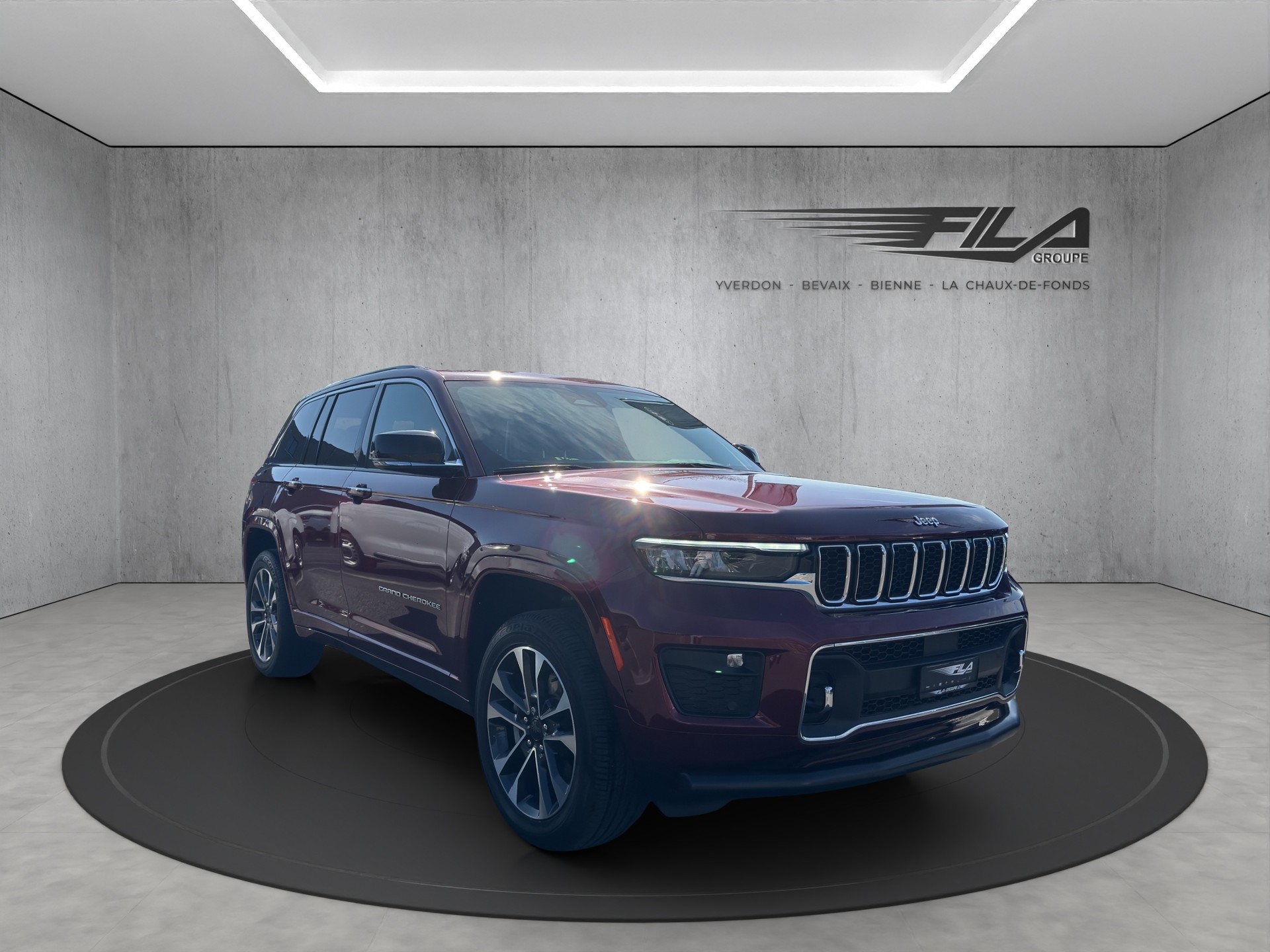 JEEP Grand Cherokee 5.7 364cv V8 Overla-image-5