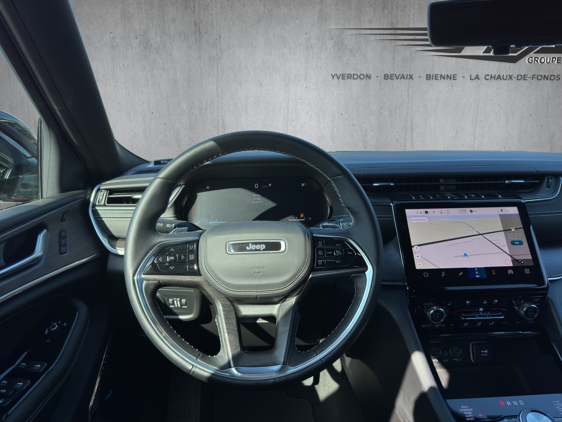 JEEP Grand Cherokee 5.7 364cv V8 Overla-image-7