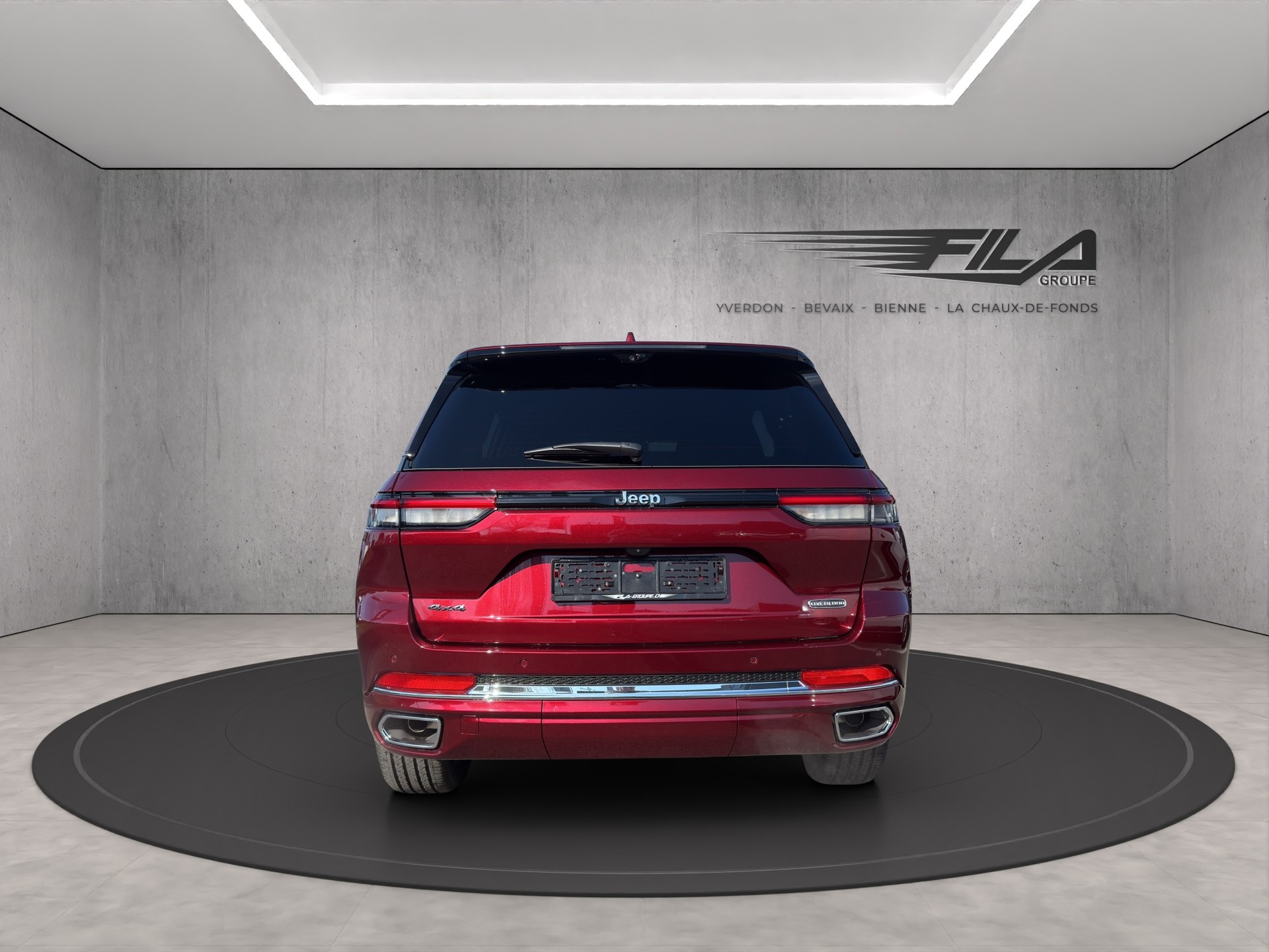 JEEP Grand Cherokee 5.7 364cv V8 Overla-showroom-element-3