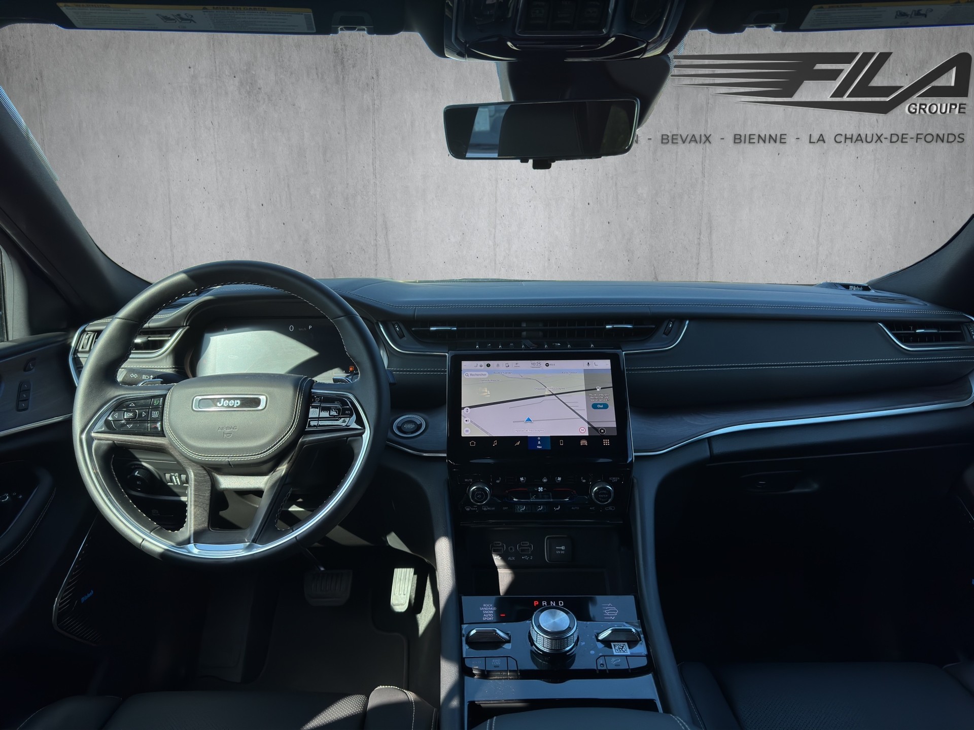 JEEP Grand Cherokee 5.7 364cv V8 Overla-image-8