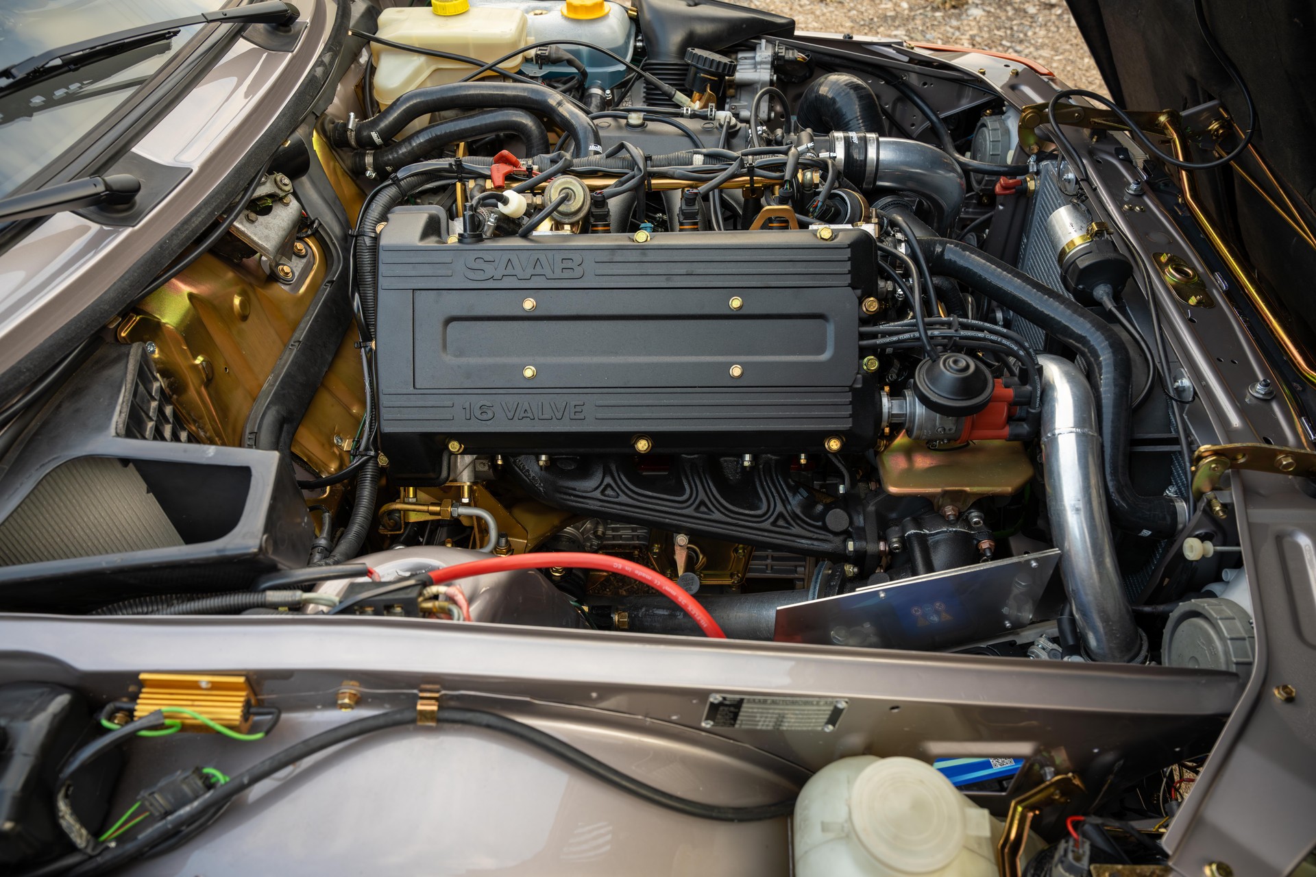 SAAB 900 Turbo-s 2.0L 16v-image-10