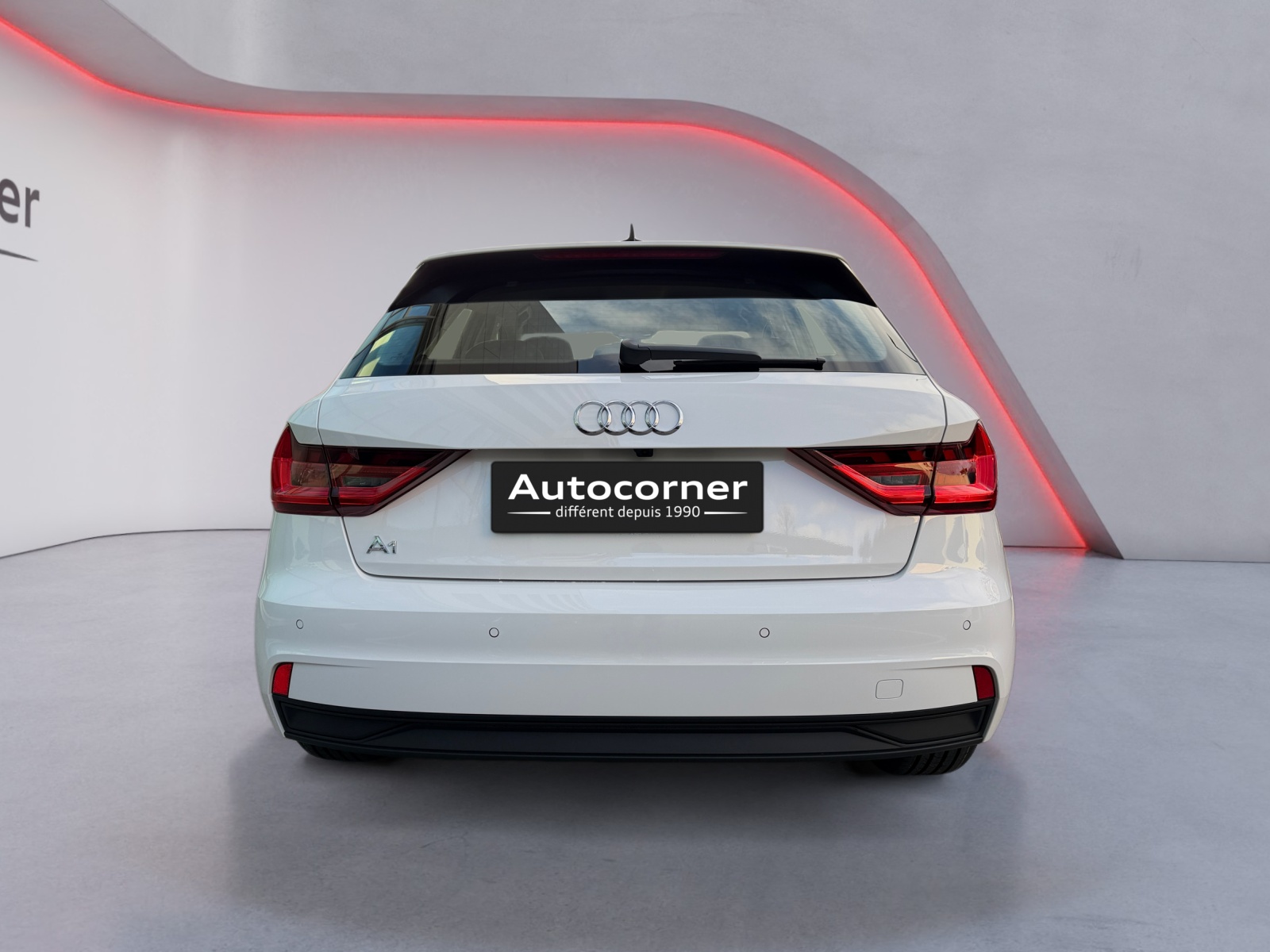 AUDI A1 Sportback 30 TFSI Attraction S-tronic-showroom-element-3