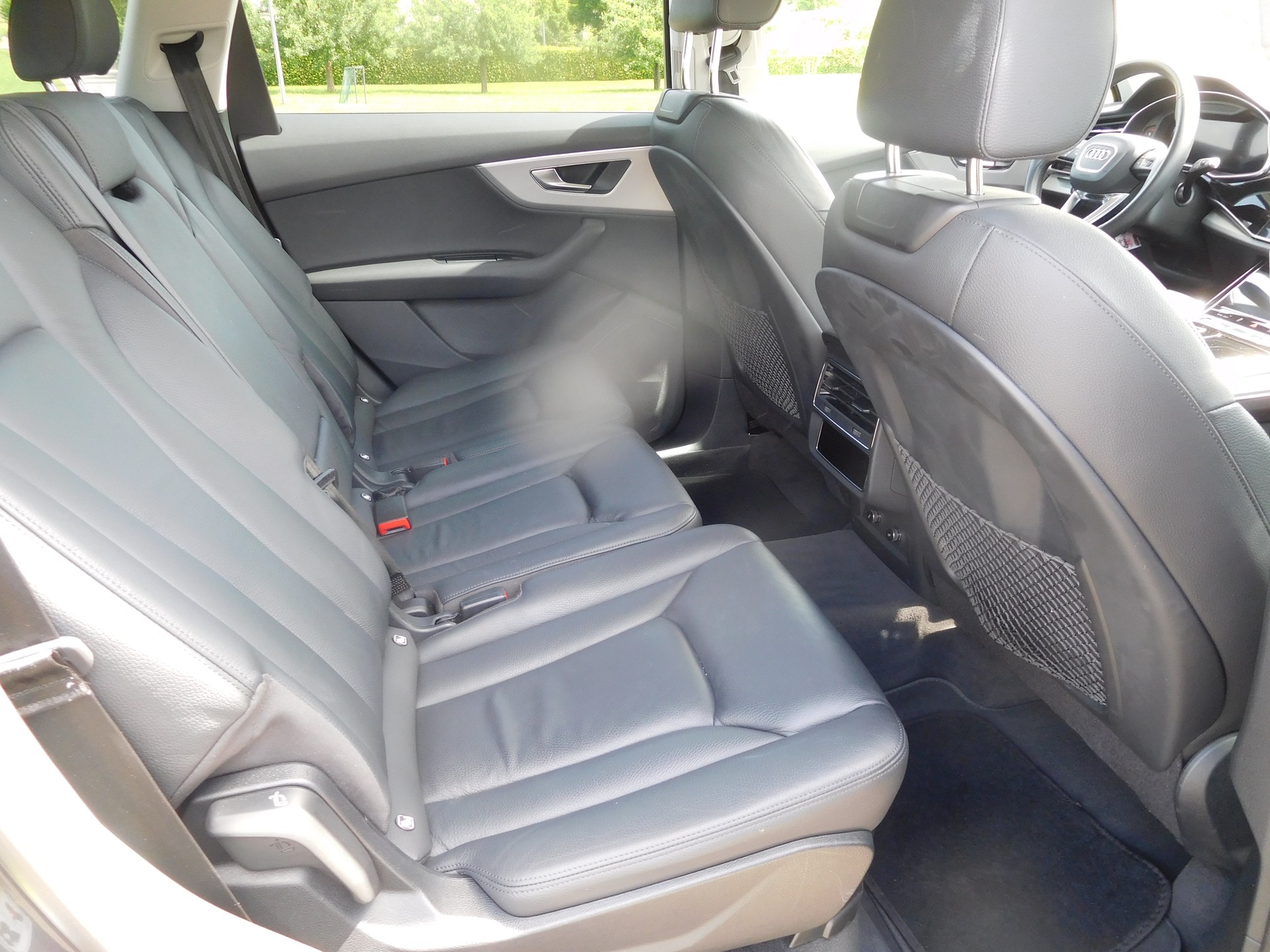 AUDI Q7 50 TDI quattro S Line tiptronic-image-12