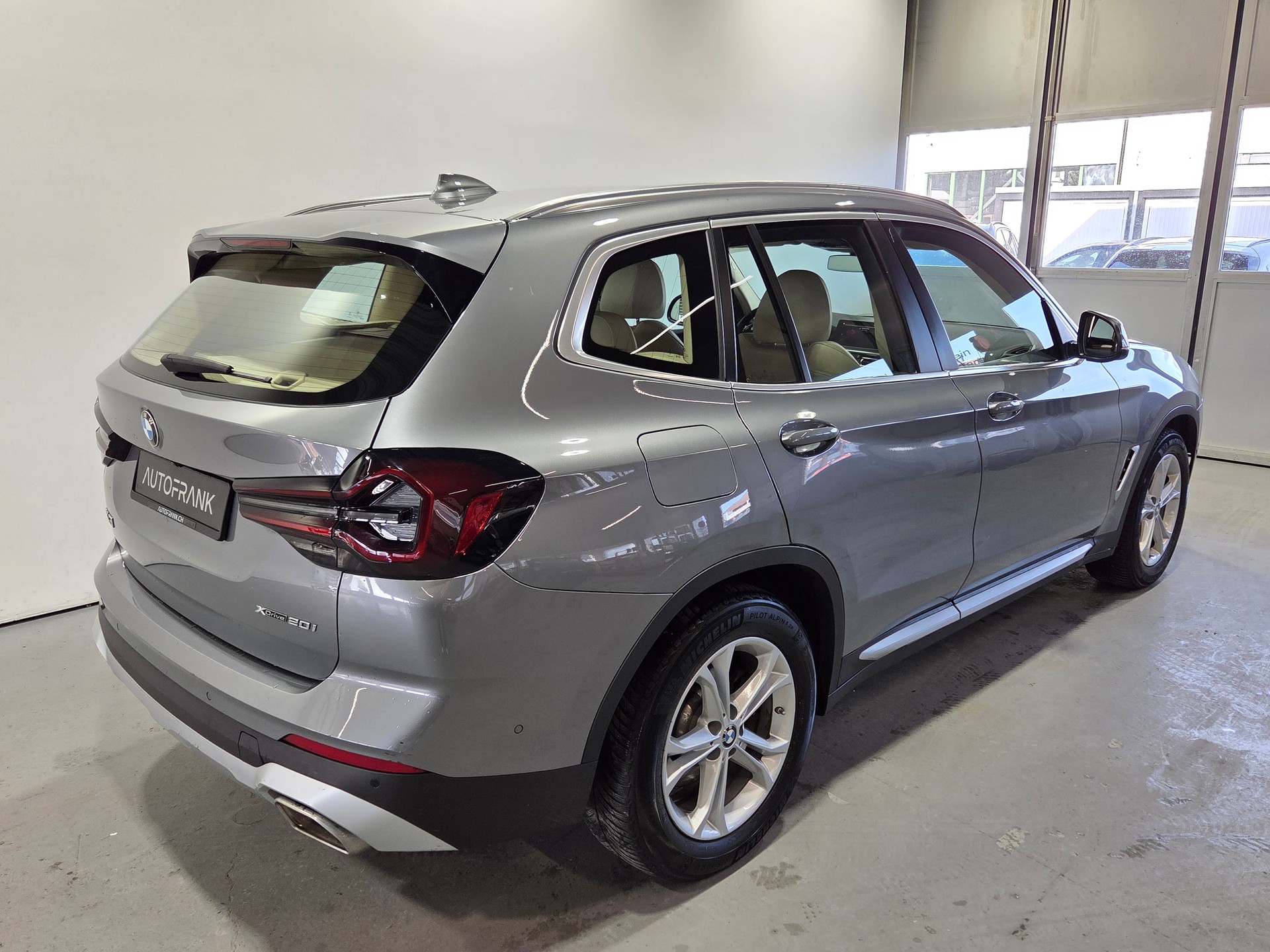 BMW X3 20i xDrive-image-20