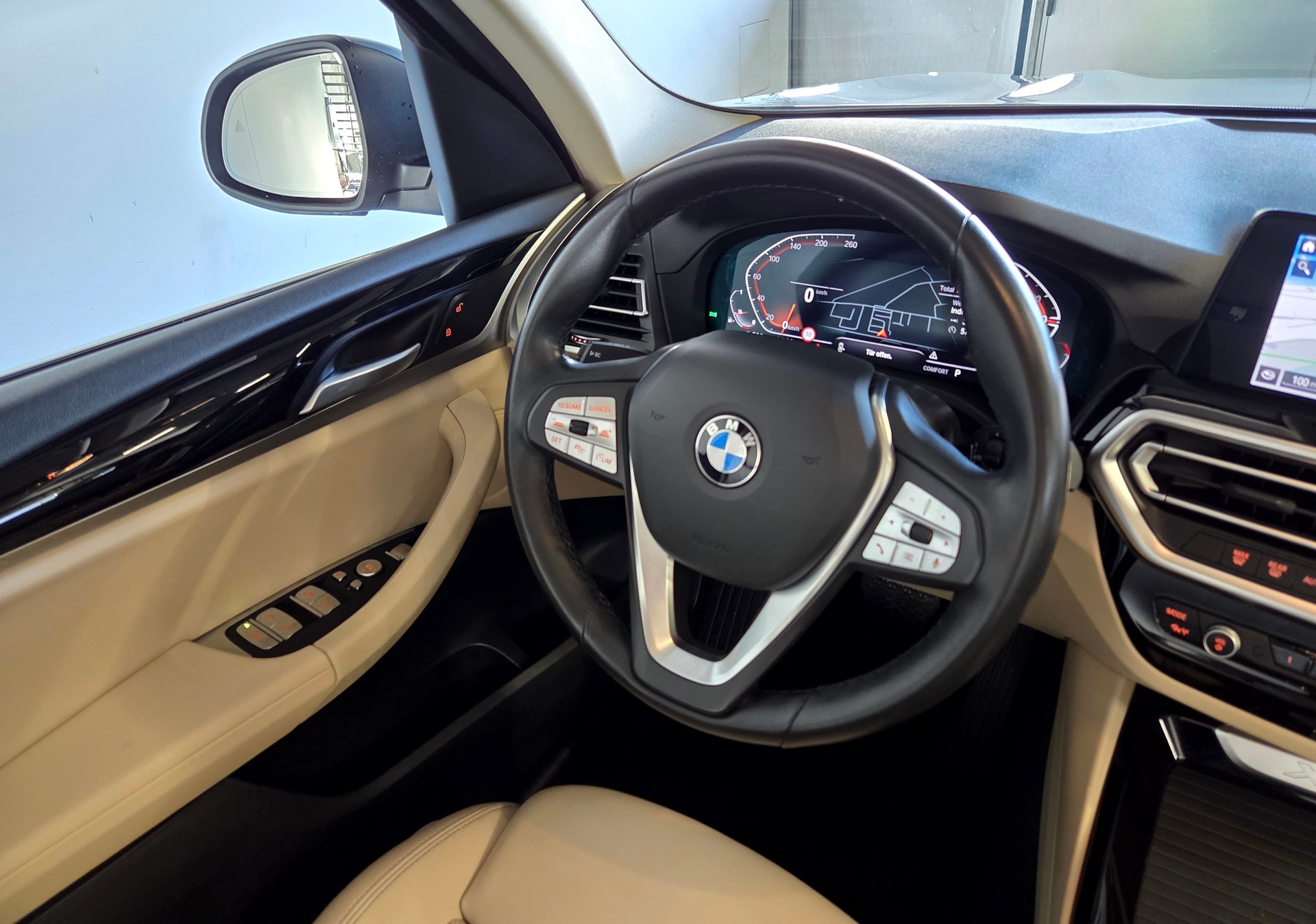 BMW X3 20i xDrive-image-15