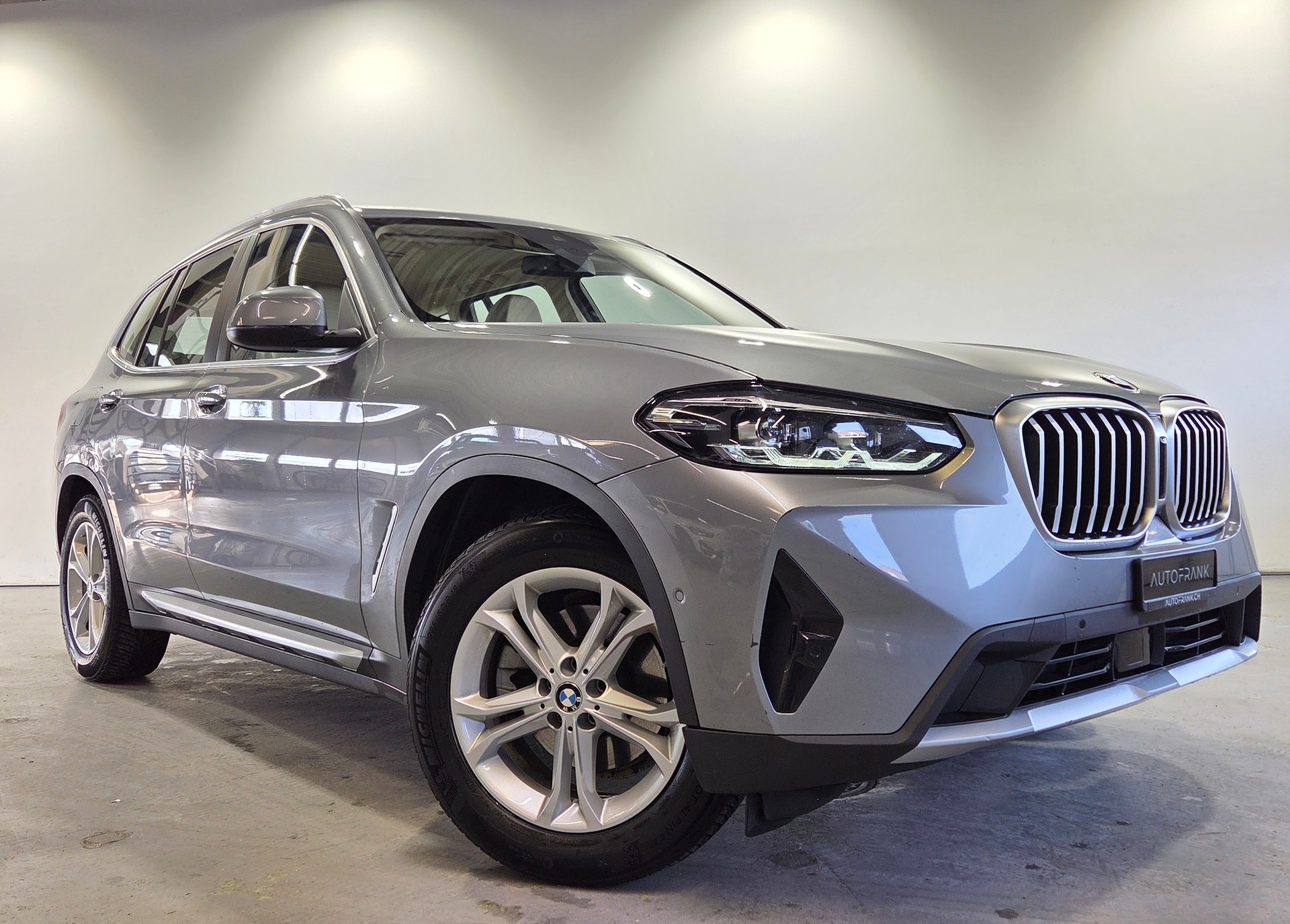BMW X3 20i xDrive-image-14