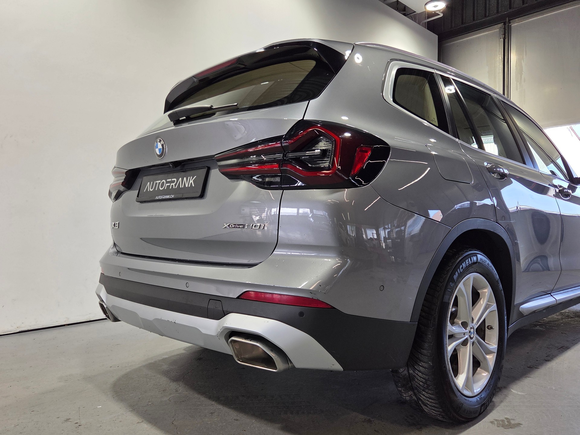 BMW X3 20i xDrive-image-9