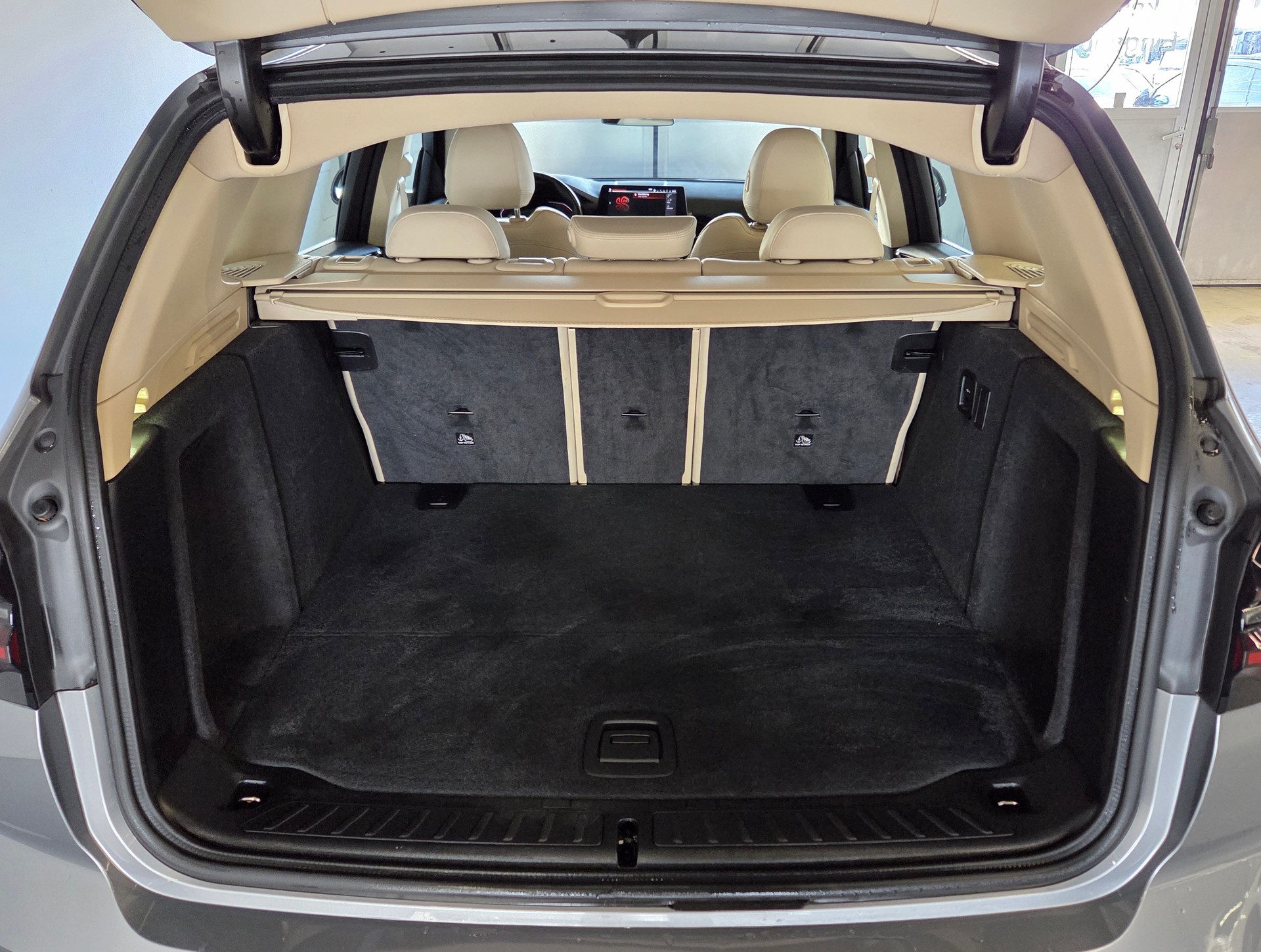 BMW X3 20i xDrive-image-21