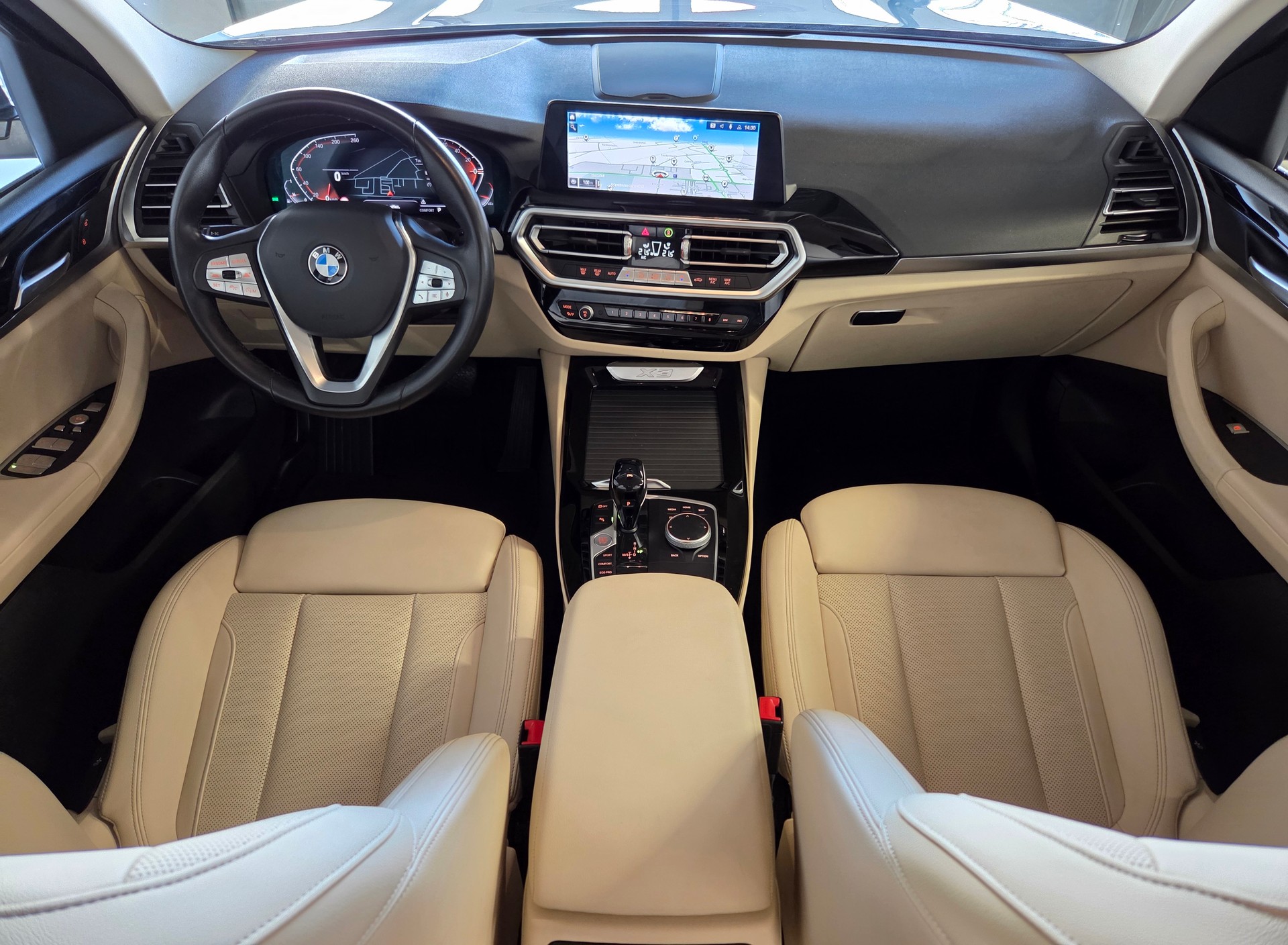 BMW X3 20i xDrive-image-5