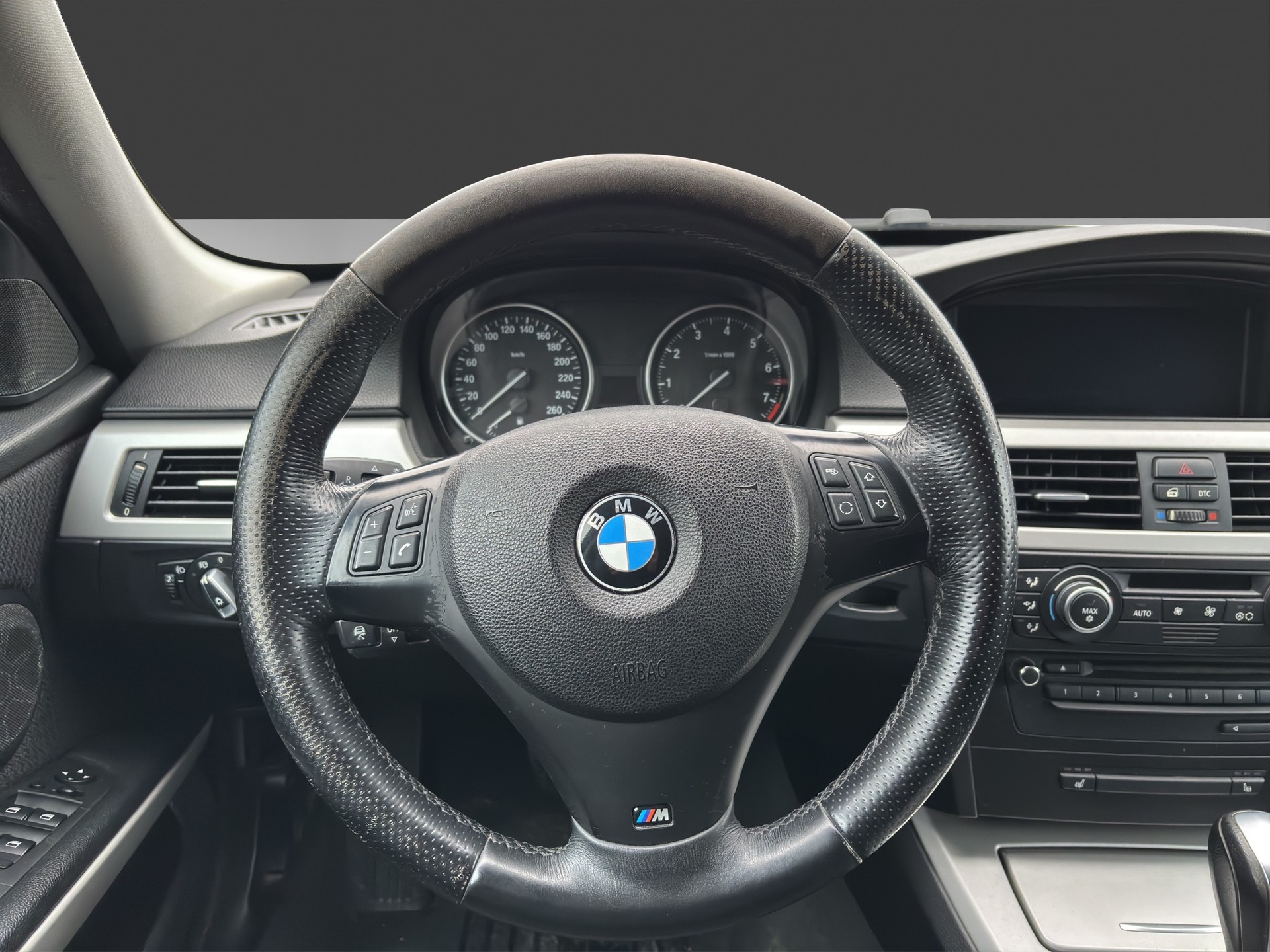 BMW 325i Touring Steptronic-image-9