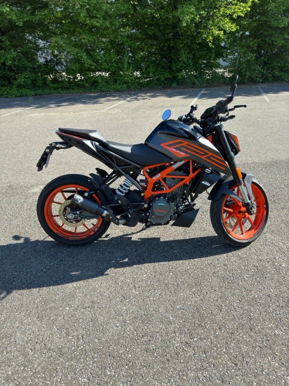 KTM 125 Duke-image-0