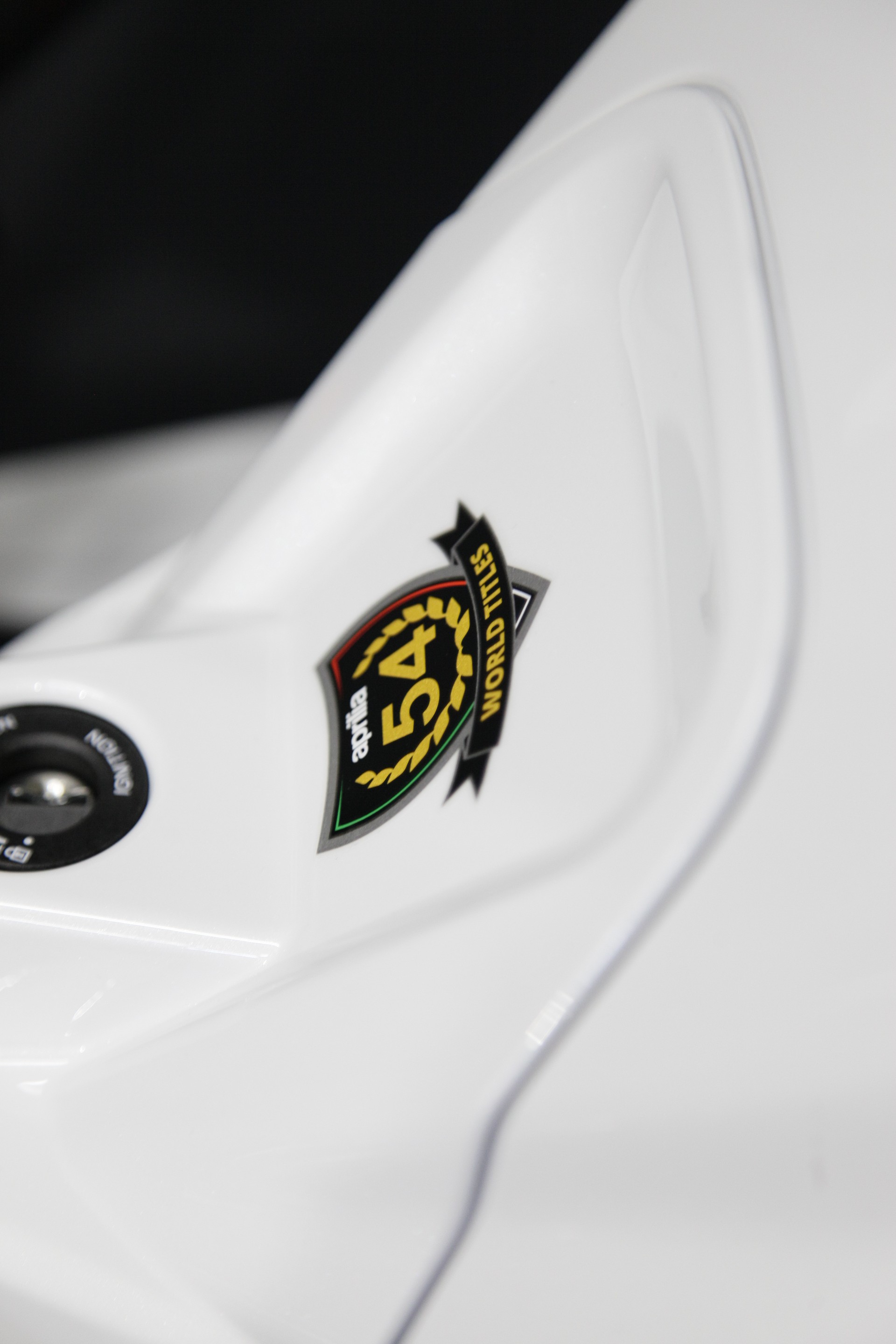 APRILIA RS 660 Factory White Edition E5+ (105ps)-image-5